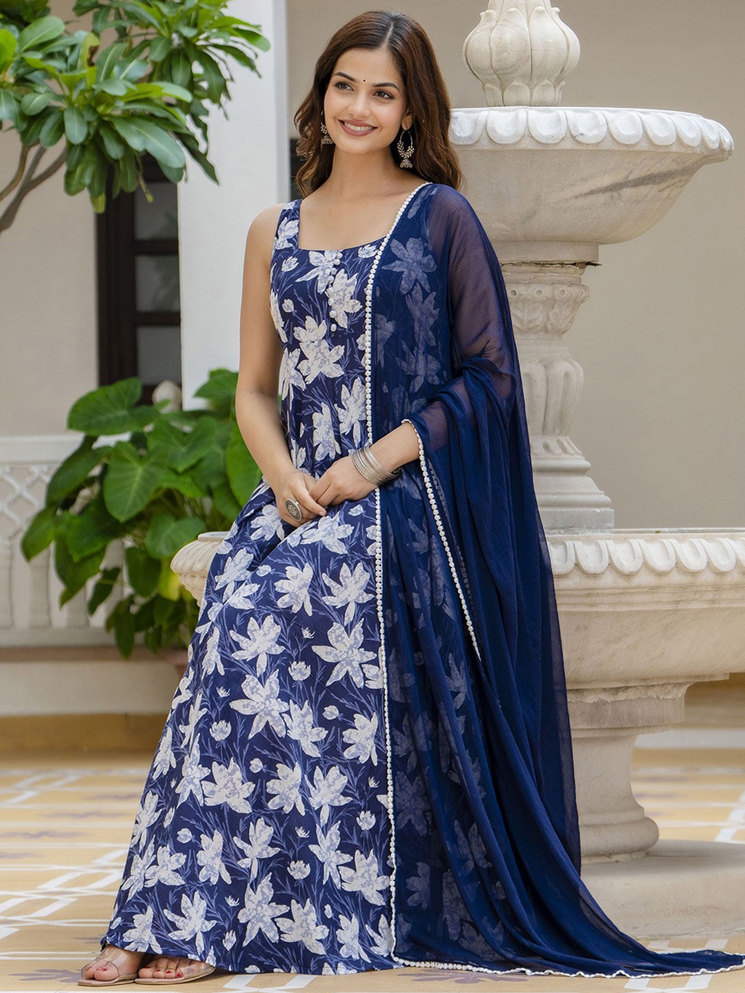 

Anouk Floral Printed Sleeveless Cotton Anarkali Kurta With Duppatta, Blue