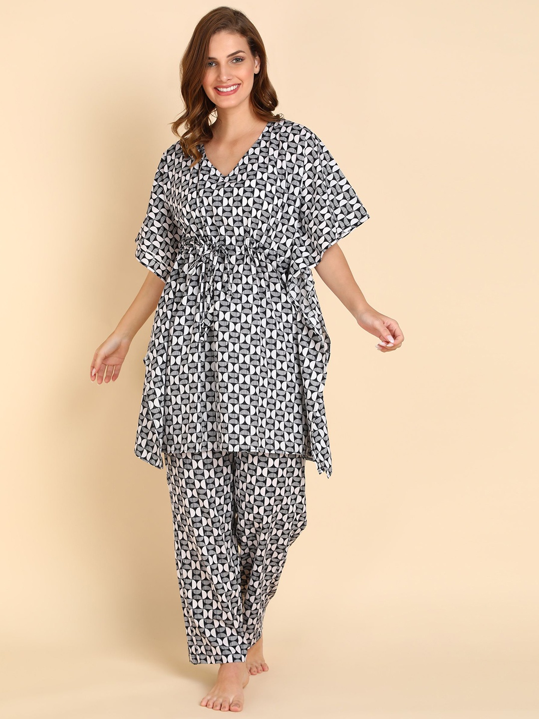 

Aartej Printed Pure Cotton Kaftan Night Suit, Black