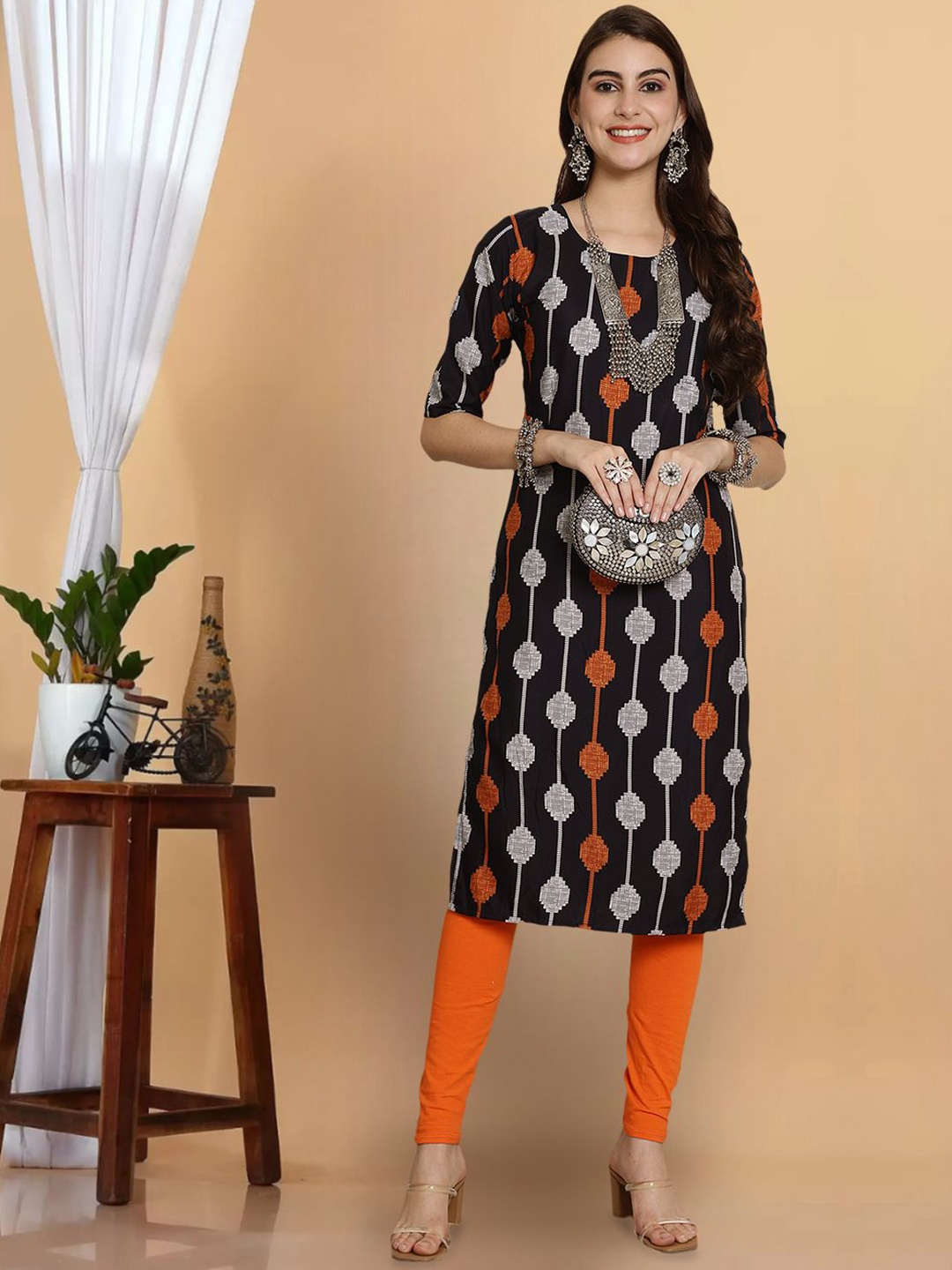 

7Threads Geometric Printed Round Neck Crepe Straight Kurta, Navy blue