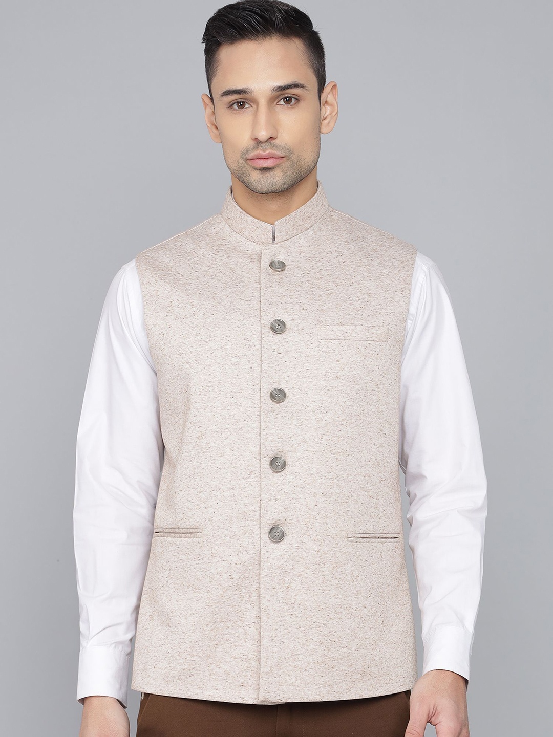 

LA'SCOOT Mandarin Collar Nehru Jacket, Beige