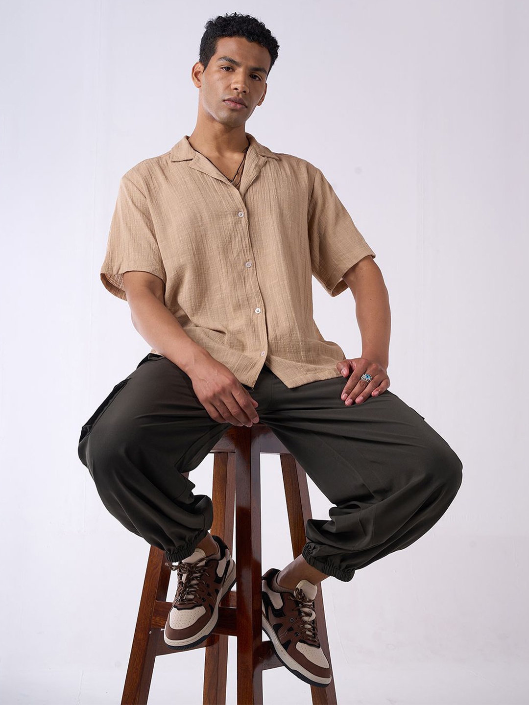 

IZF Men Opaque Casual Shirt, Khaki