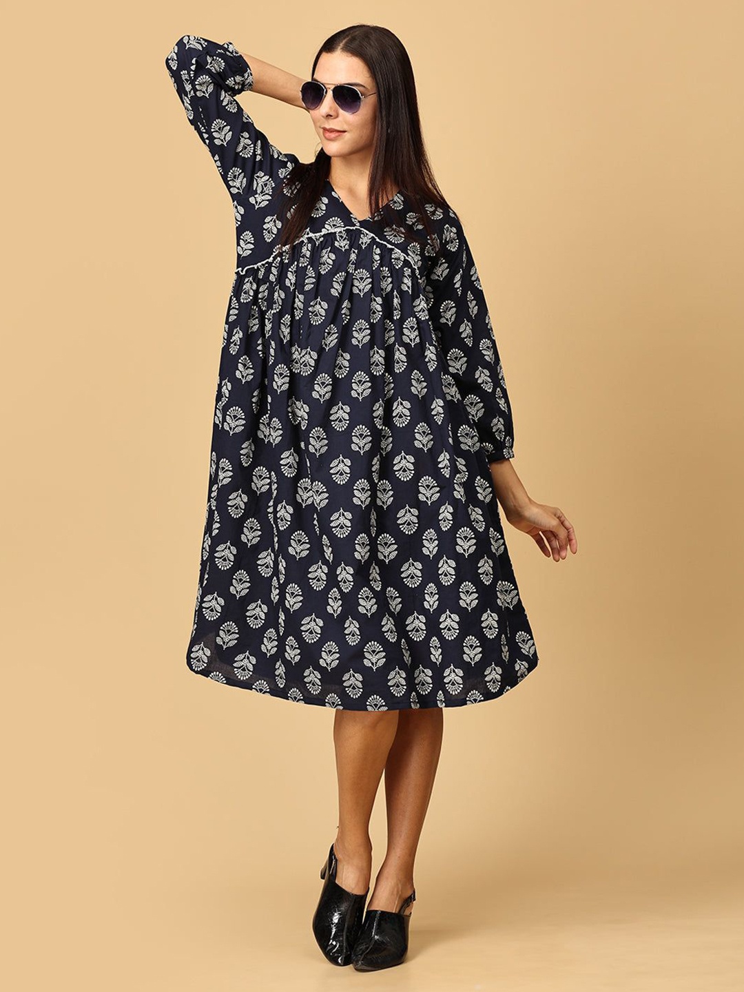 

The Woman Store Floral Printed A-Line Midi Dress, Navy blue