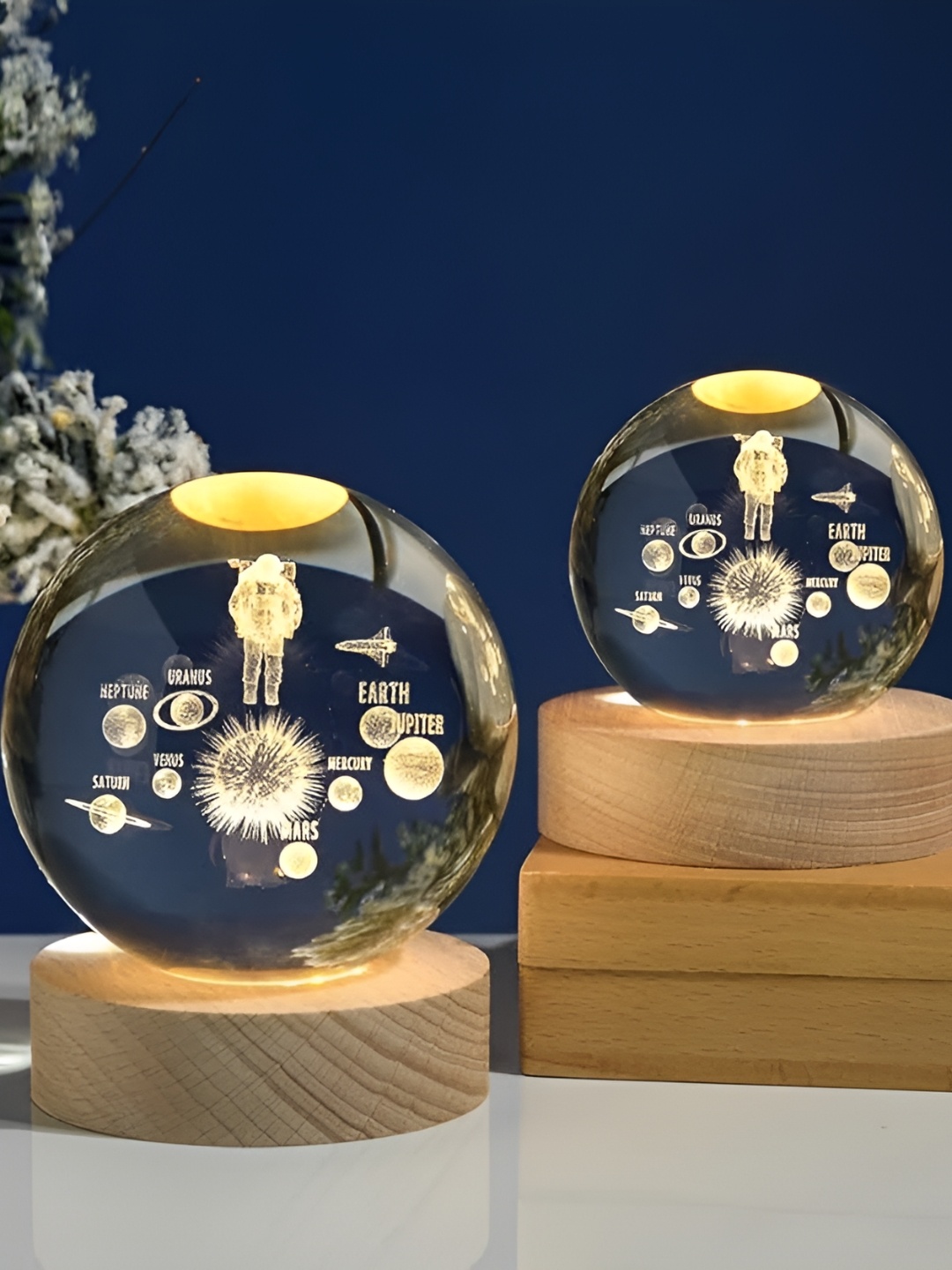 

XERGY Transparent Glass Contemporary Spherical Table Lamp