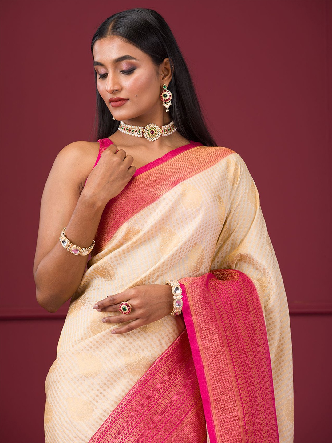

Koskii Woven Design Zari Art Silk Saree, White