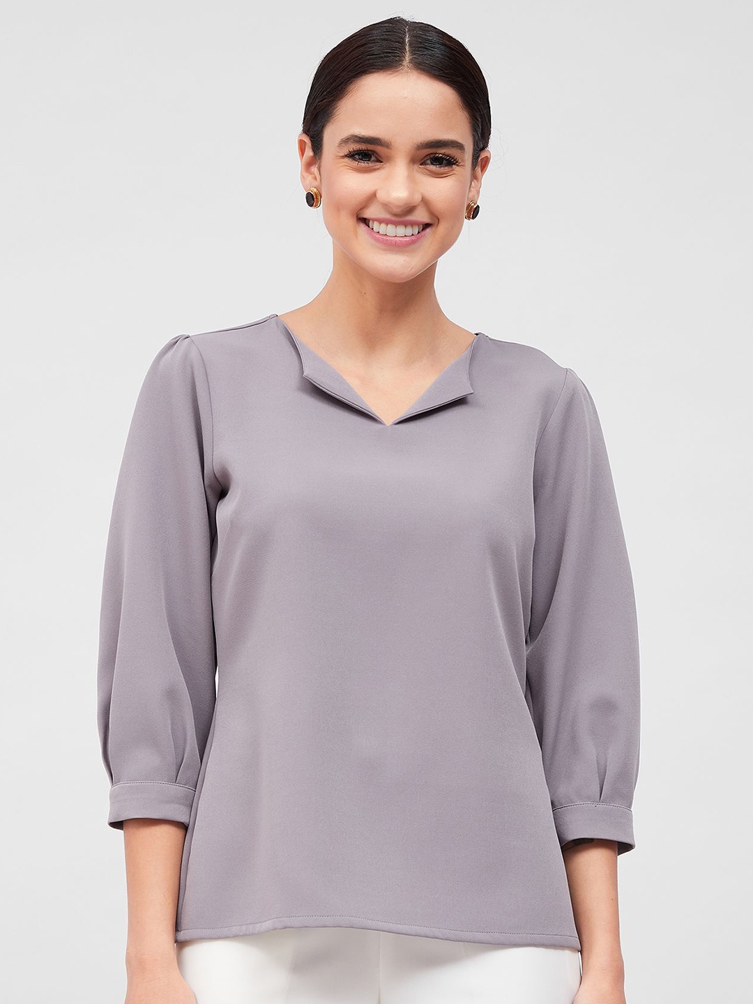 

SALT ATTIRE Women Solid V-Neck Top, Grey