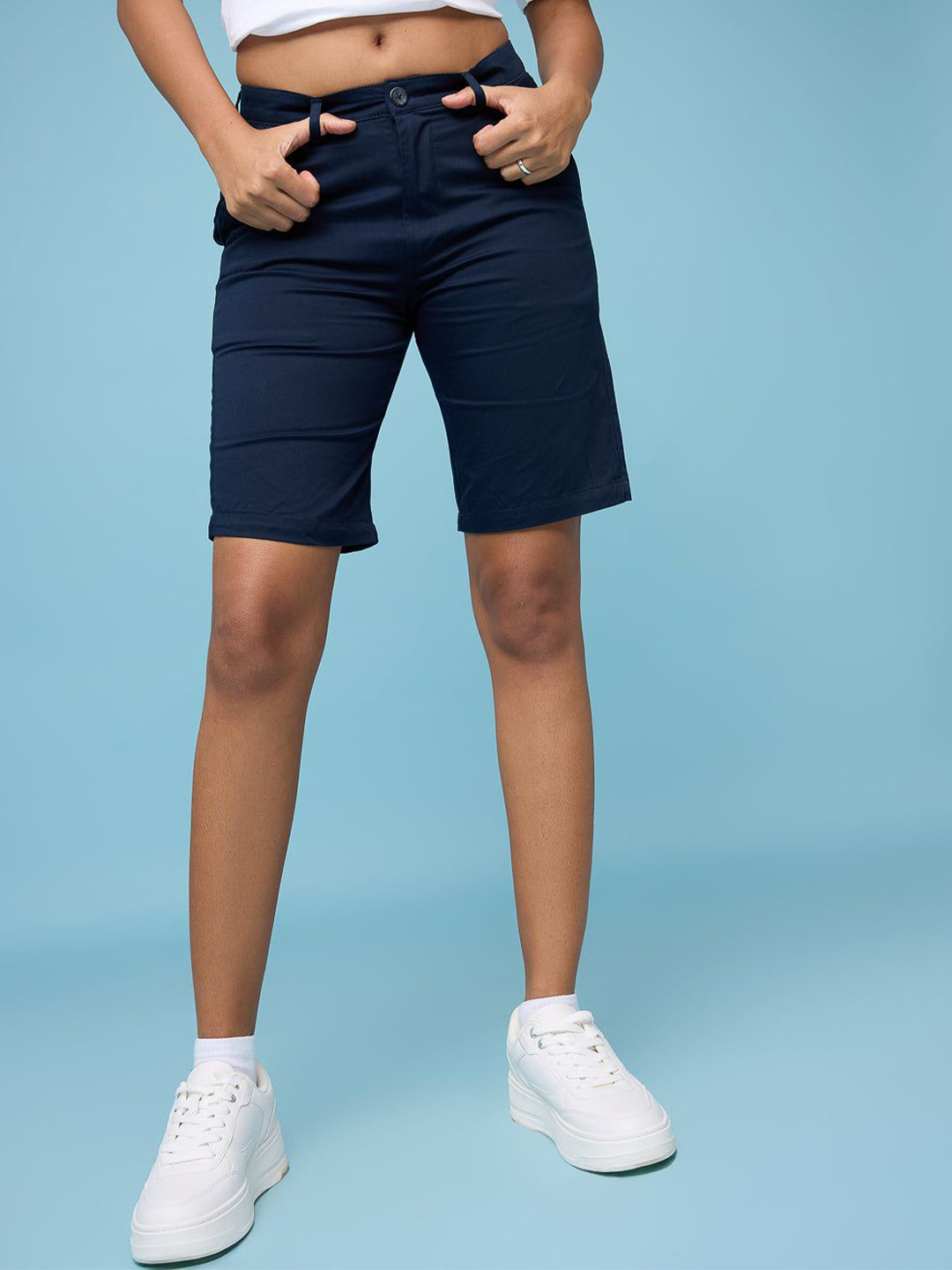 

FREAKINS Women Slim Fit Mid-Rise Outdoor Denim Shorts, Blue