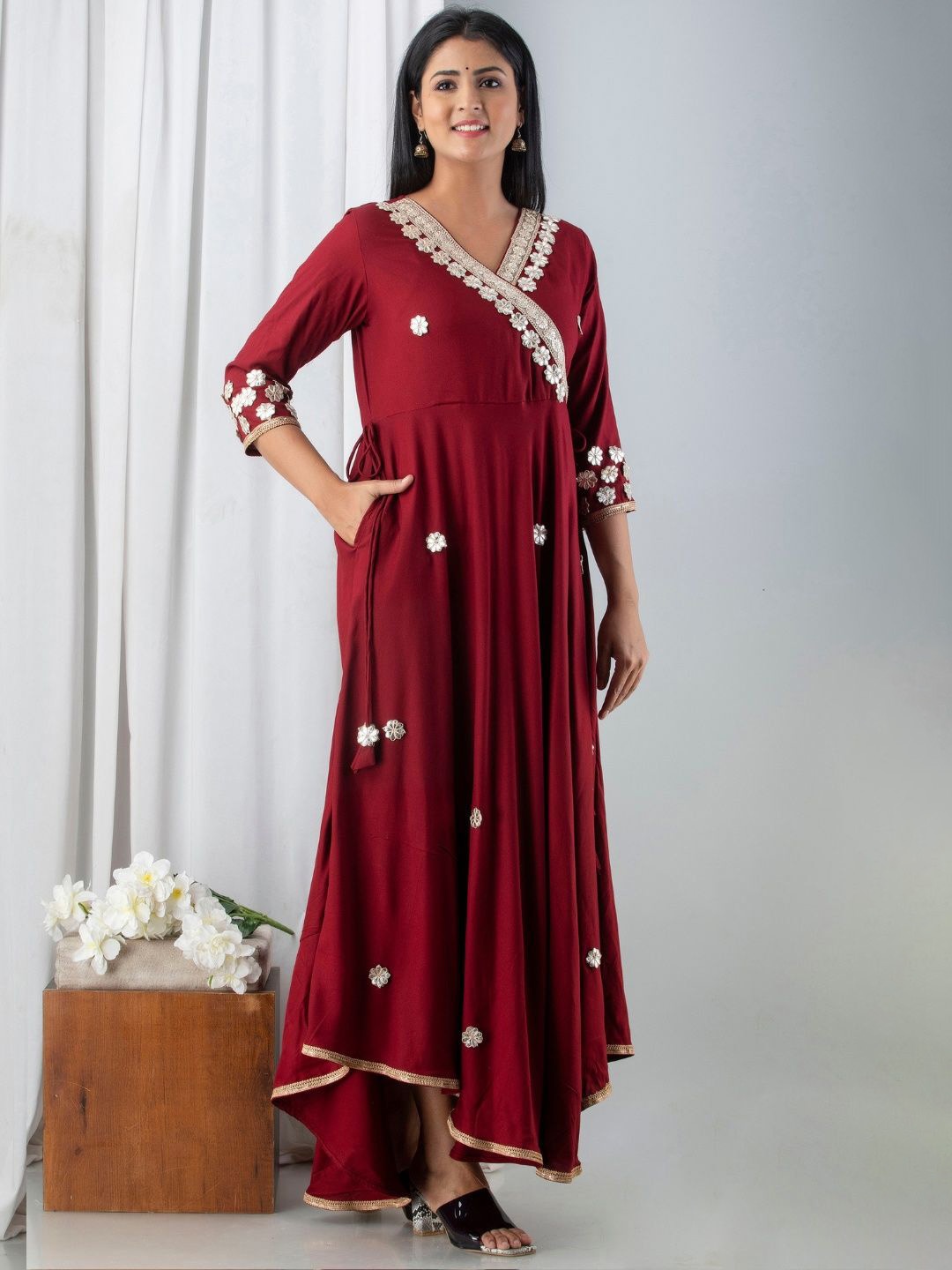 

Jaipurite Embroidered Thread Work V Neck Fit & Flare Ethnic Dress, Maroon