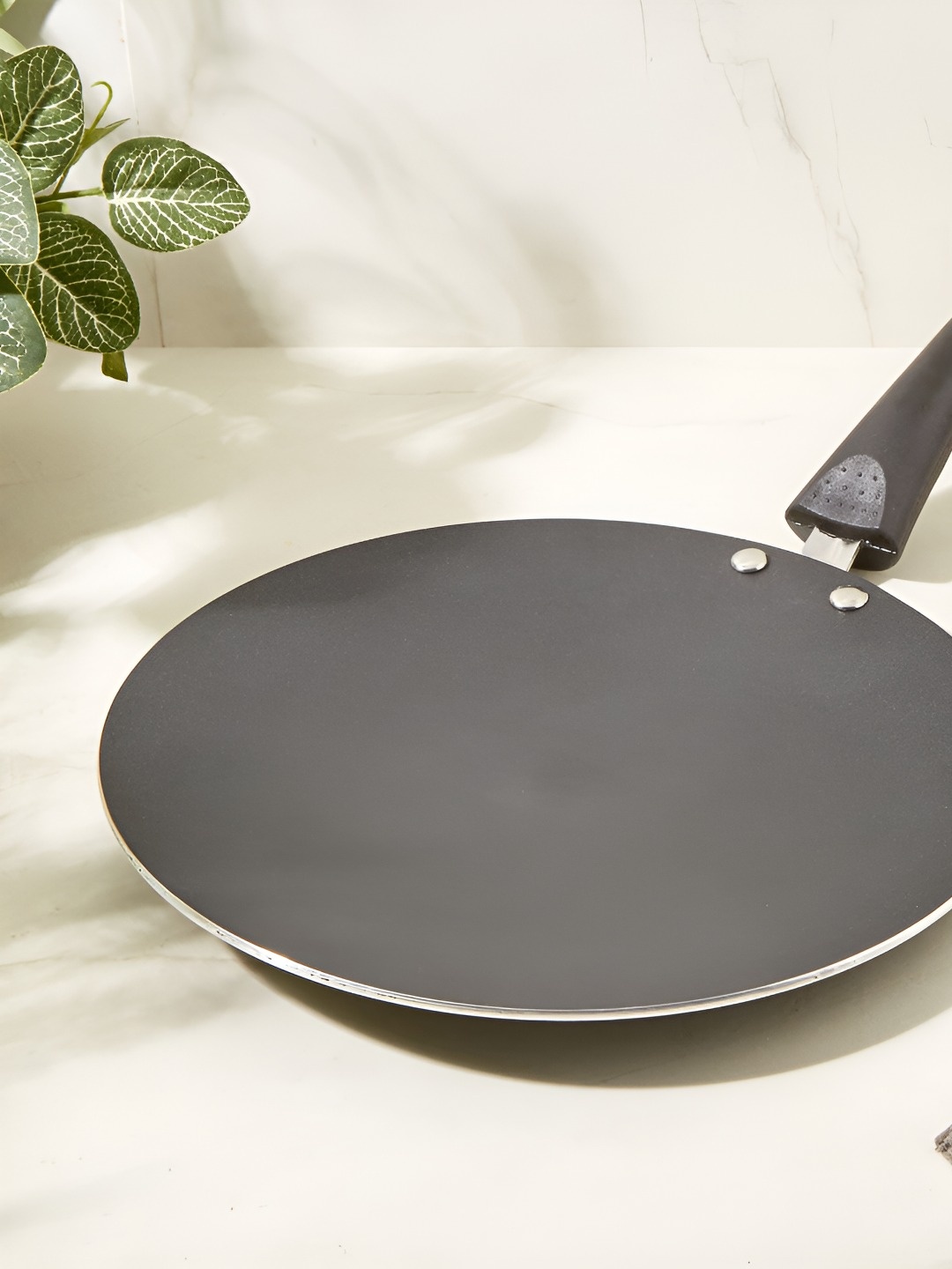 

Home Centre Fiona Sebron Black Aluminum Concave Tawa