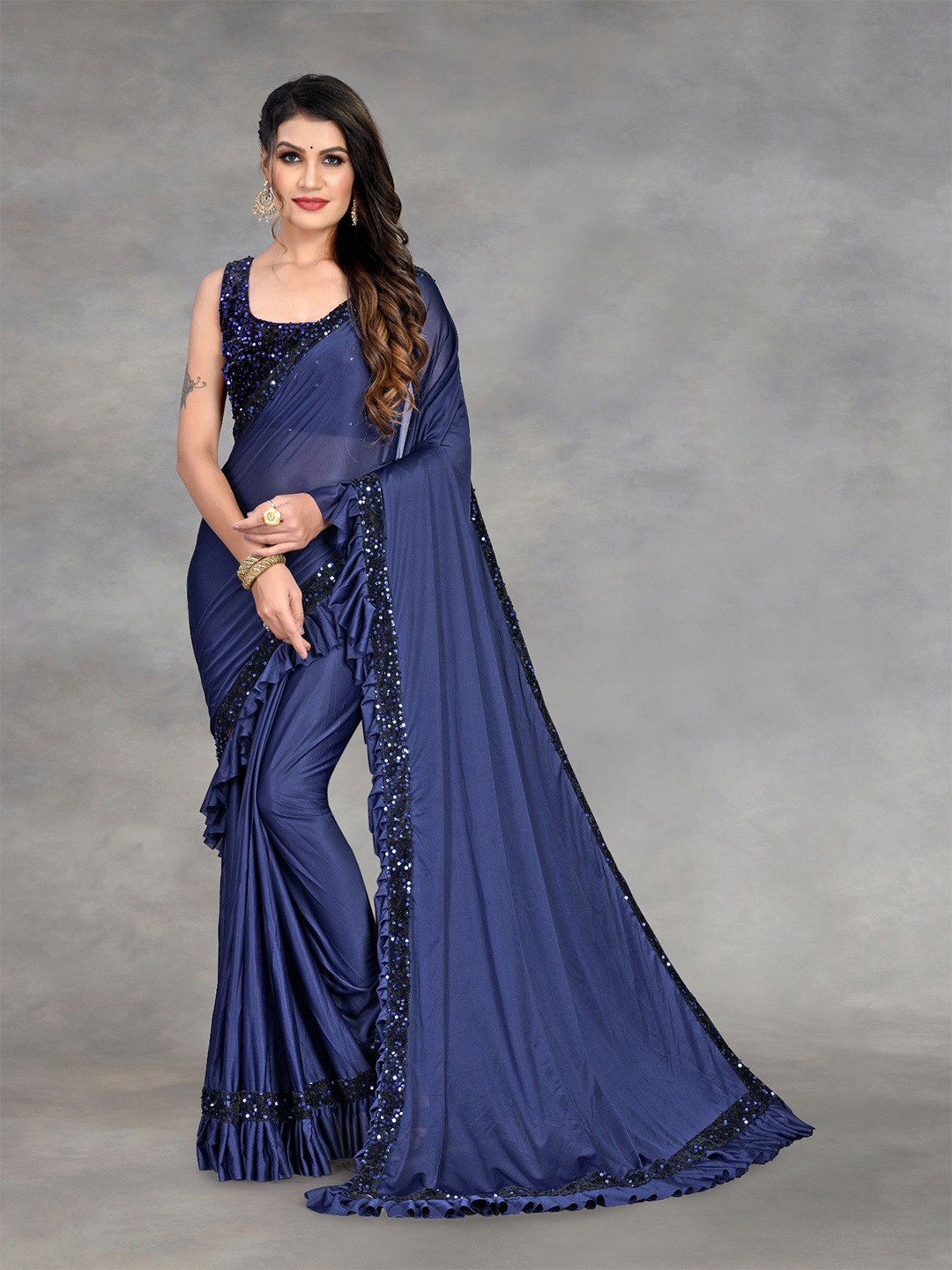 

Aika Women Solid Sequinned Saree With Embellished Border, Navy blue