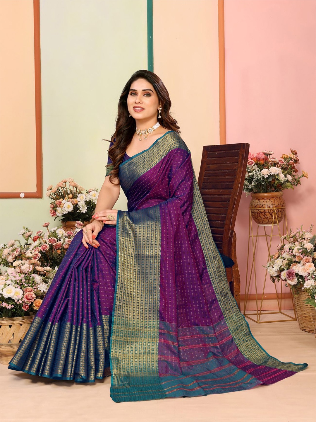 

vj fashion Woven Design Zari Silk Blend Saree, Purple