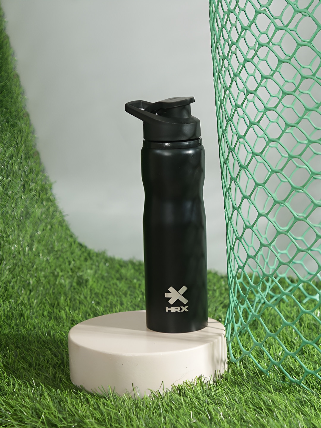 

HRX by Hrithik Roshan Black Single Stainless Steel Single Wall Vacuum Water Bottle 750 ml