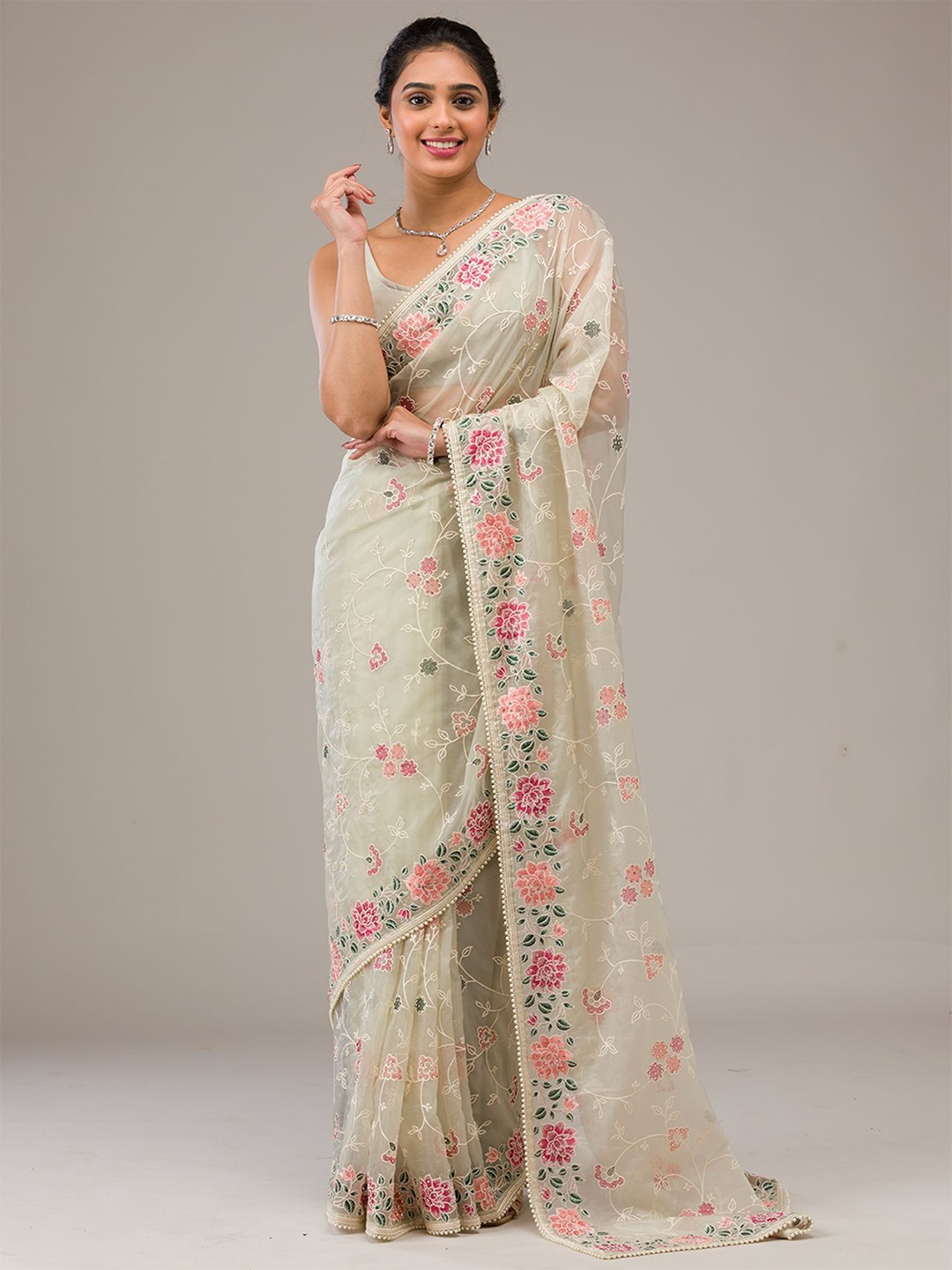 

Koskii Ethnic Motif Embroidered Organza Saree, Grey