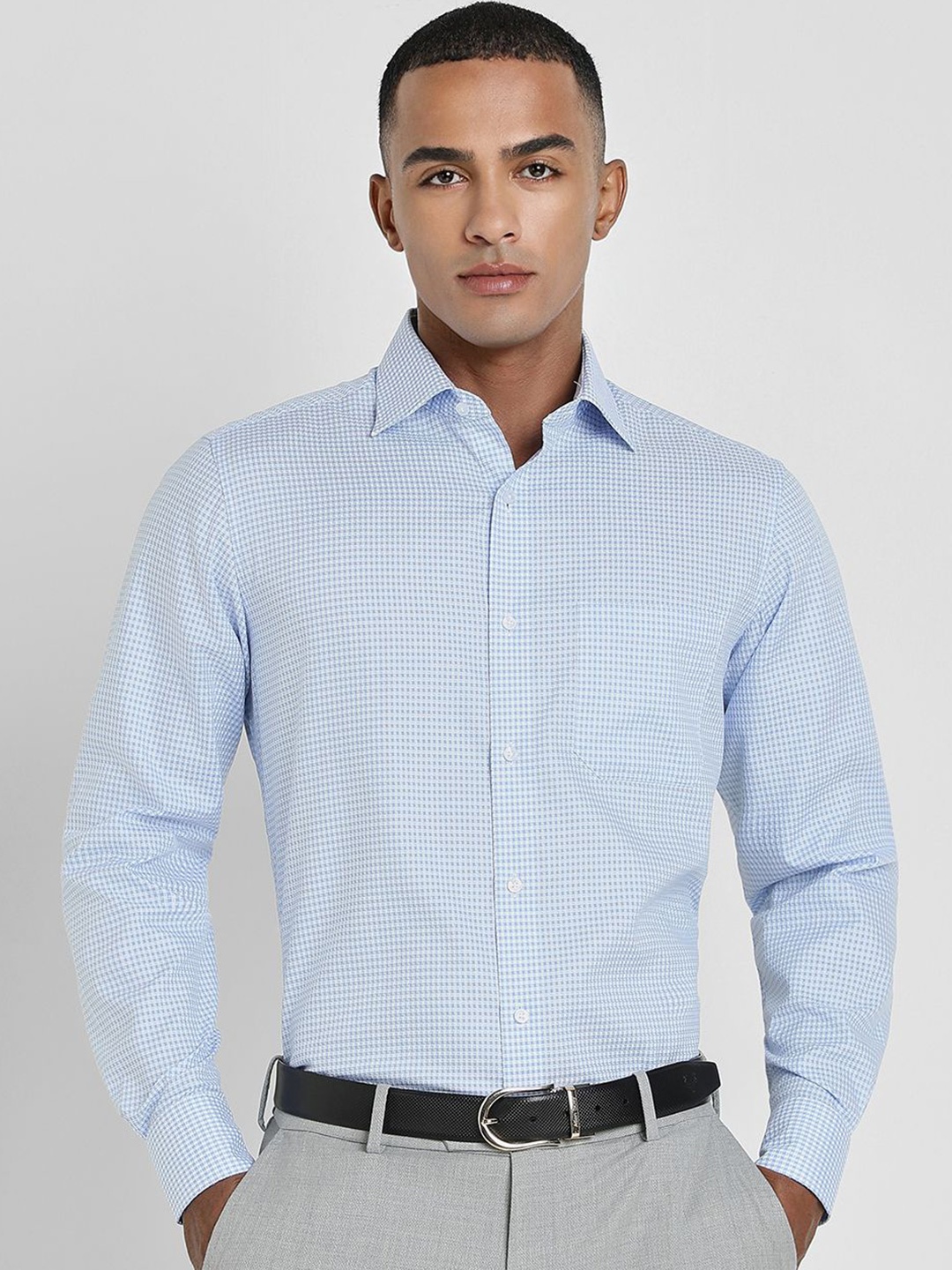 

Allen Solly Sport Men Spread Collar Micro Checked Cotton Formal Shirt, Blue