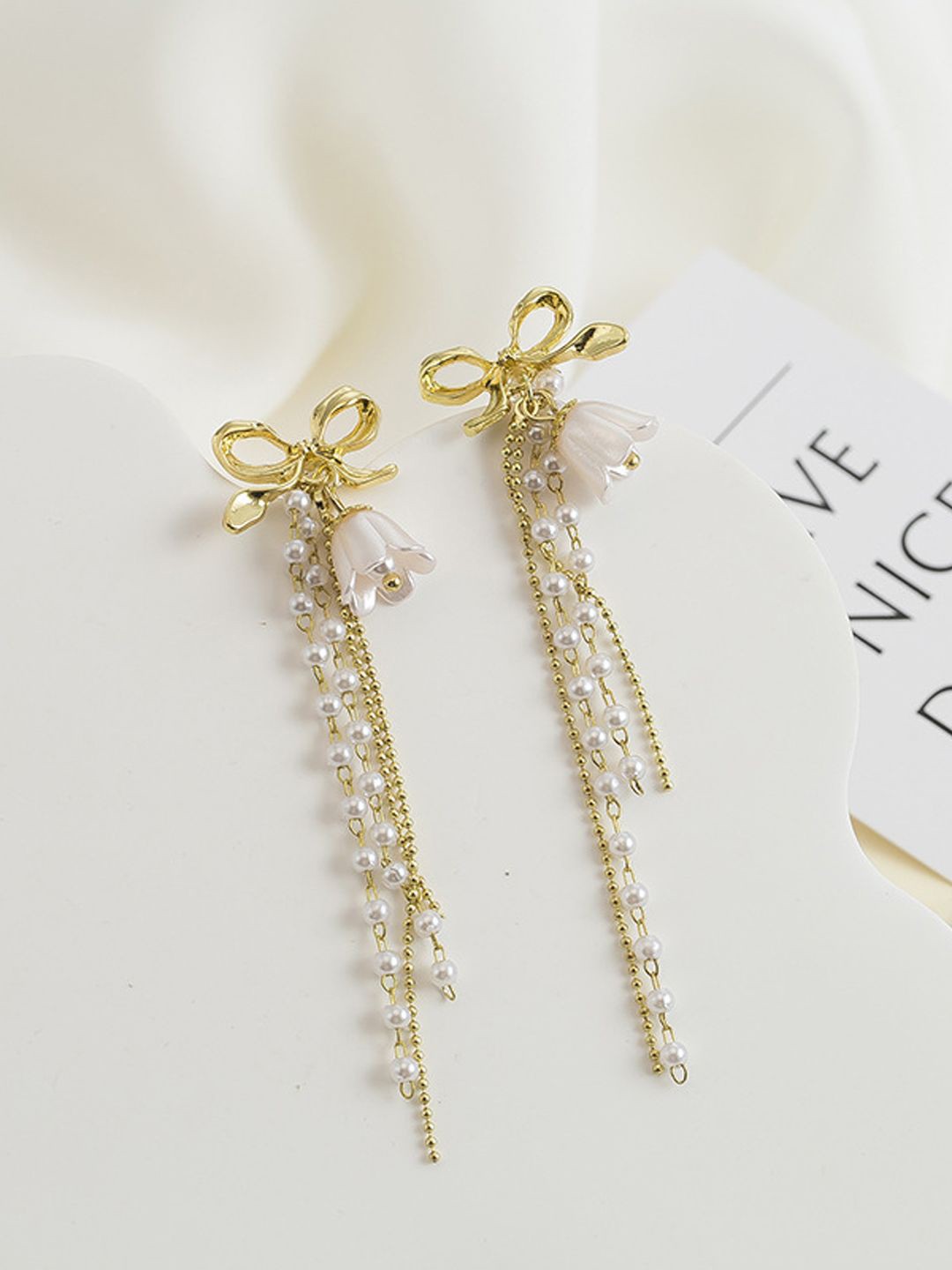 

KRENOZ Gold-Plated Floral Drop Earrings