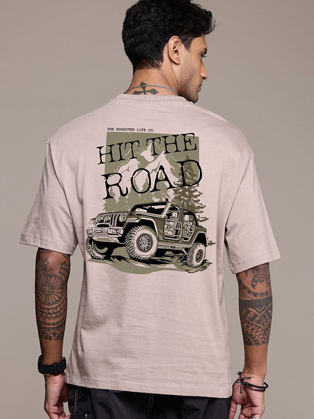 

The Roadster Lifestyle Co. Men Graphic Printed Round Neck Cotton Oversized T-Shirt, Brown