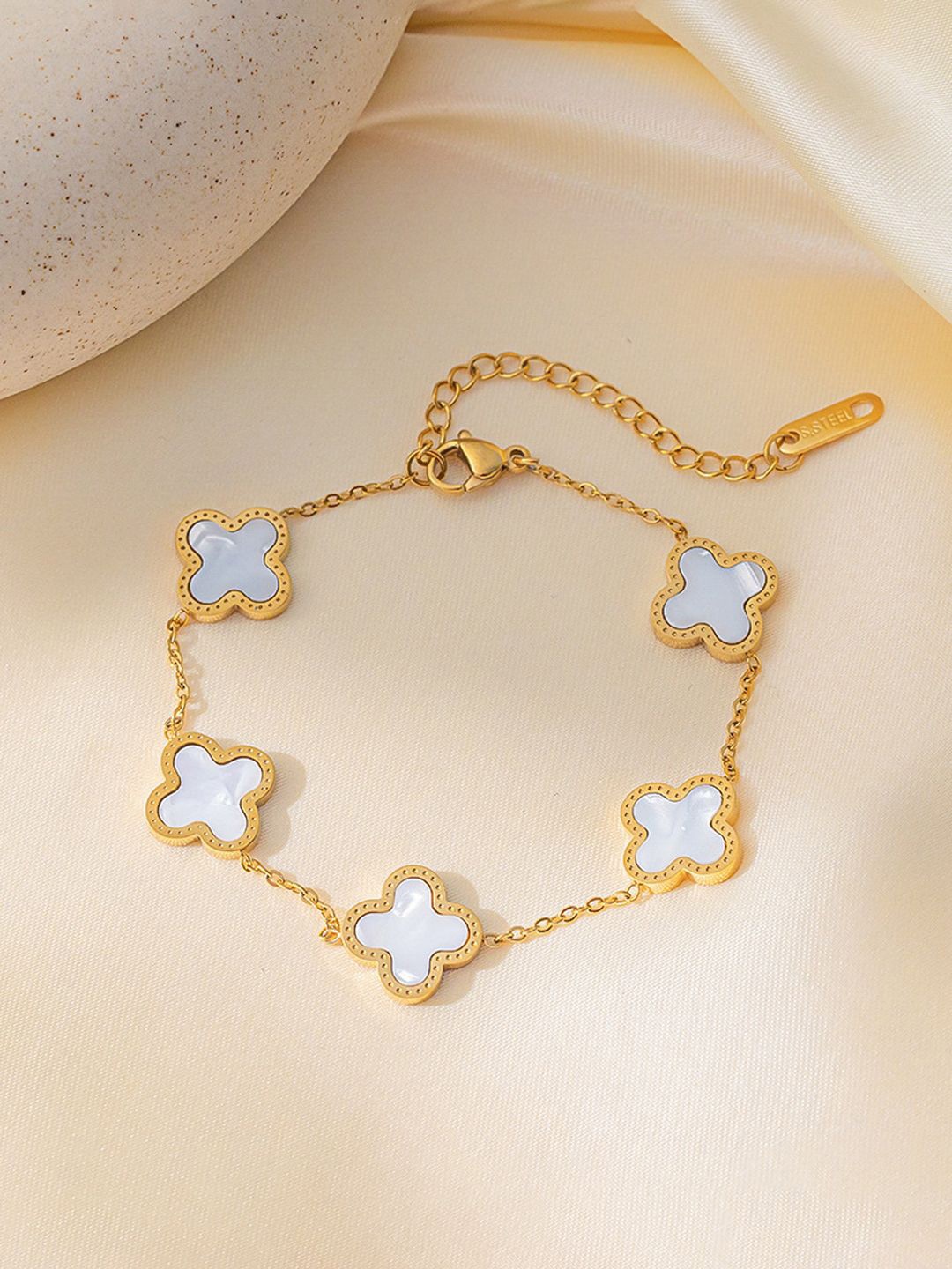 

Designs & You Gold-Plated Anti Tarnish White Link Bracelet