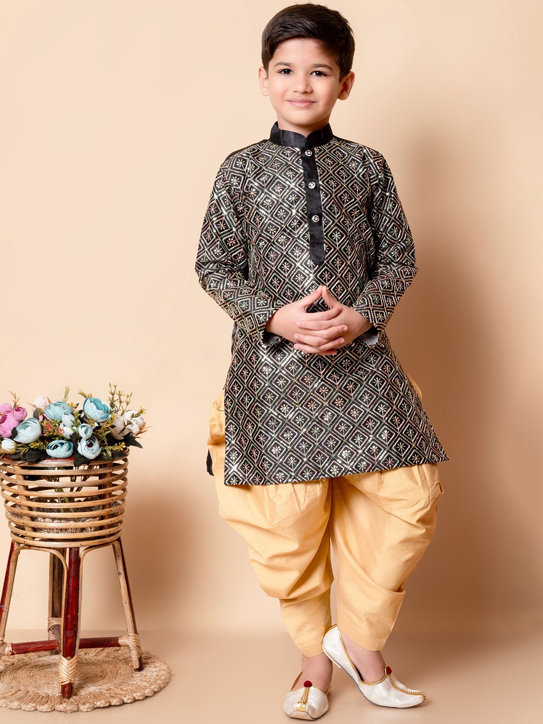 

NFC CREATION Boys Geometric Embroidered Sequinned Dupion Silk Straight Kurta With Patiala, Black