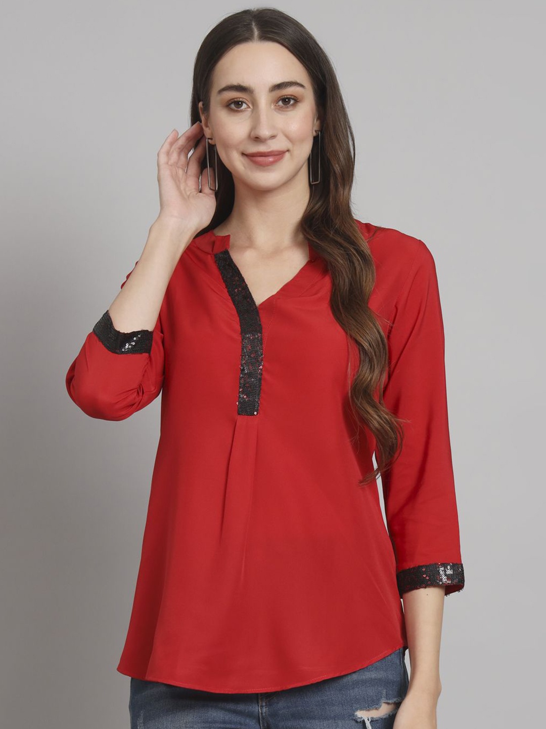 

Curvydrobe Mandarin Collar Crepe Top, Red