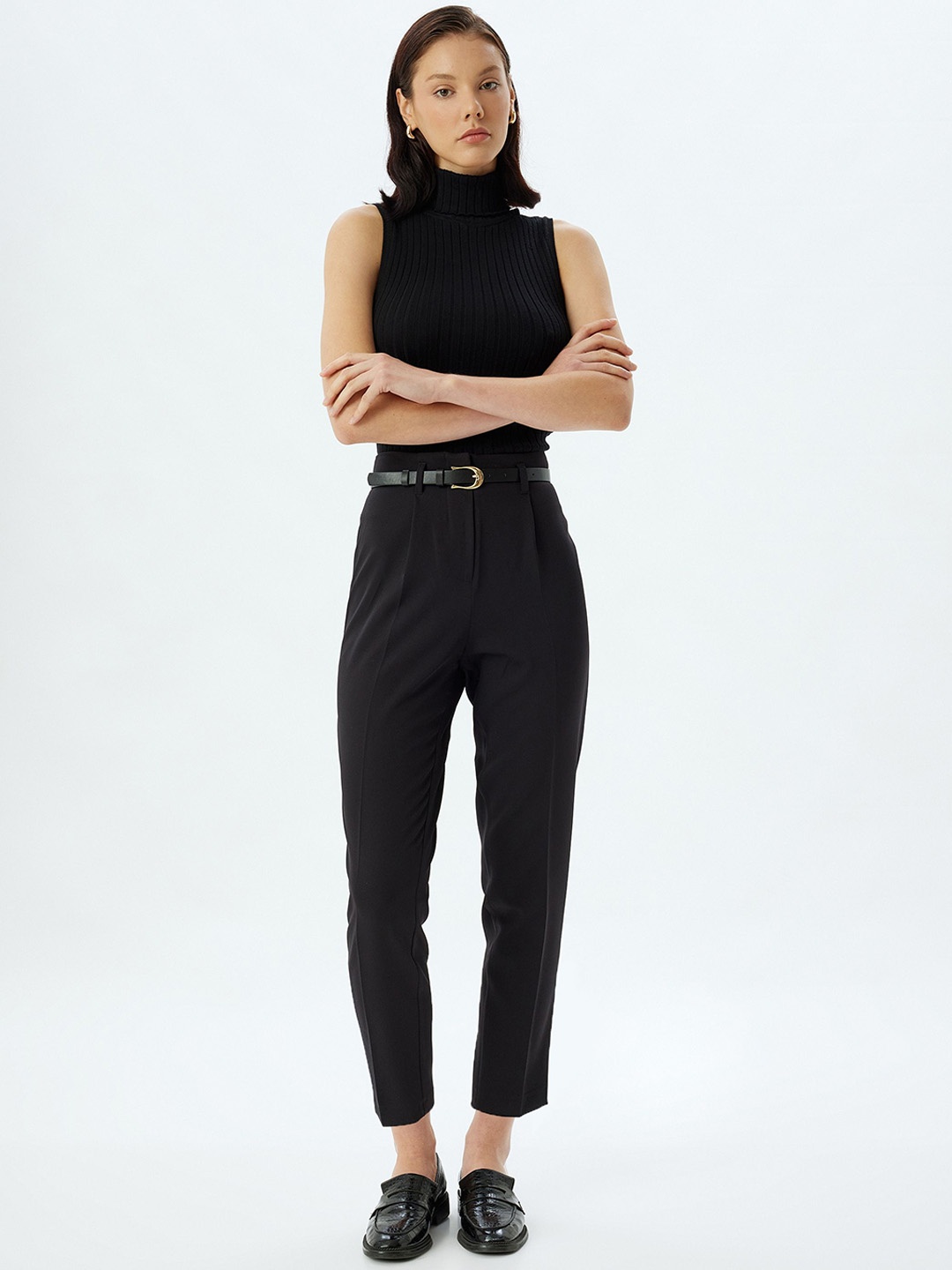 

Koton Women Slim Fit High-Rise Trousers, Black