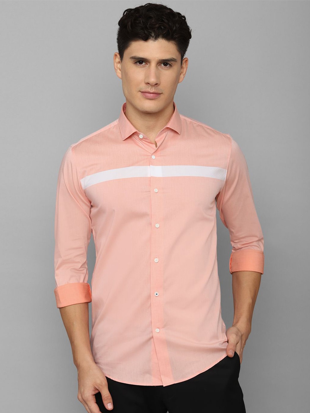 

Louis Philippe Sport Men Spread Collar Solid Cotton Slim Fit Casual Shirt, Peach