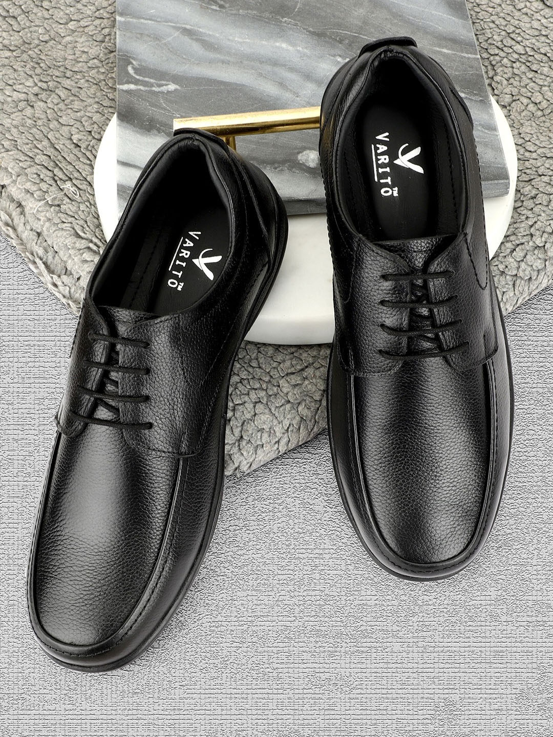 

Varito Men Leather Formal Derbys, Black