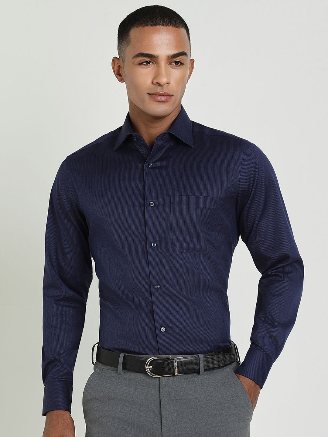 

Allen Solly Sport Men Spread Collar Micro Ditsy Printed Cotton Formal Shirt, Navy blue