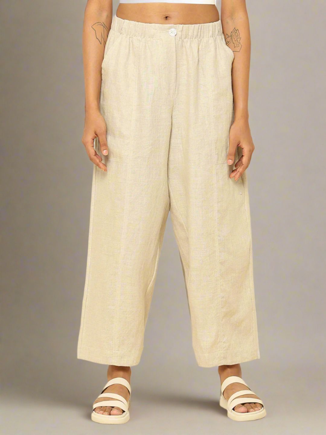 

Silvertraq Pure Linen Barrel Mid-Rise Trousers, Beige