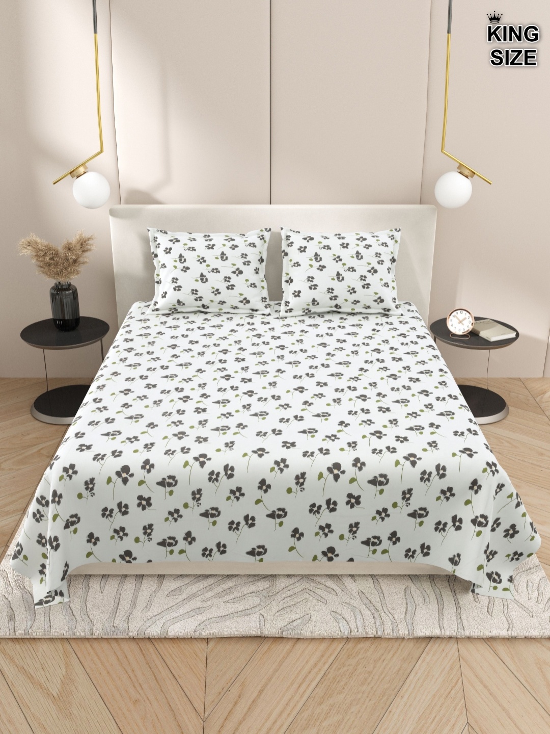 

DREAM WEAVERZ Green & White Floral 220 TC King Bedsheet with 2 Pillow Covers