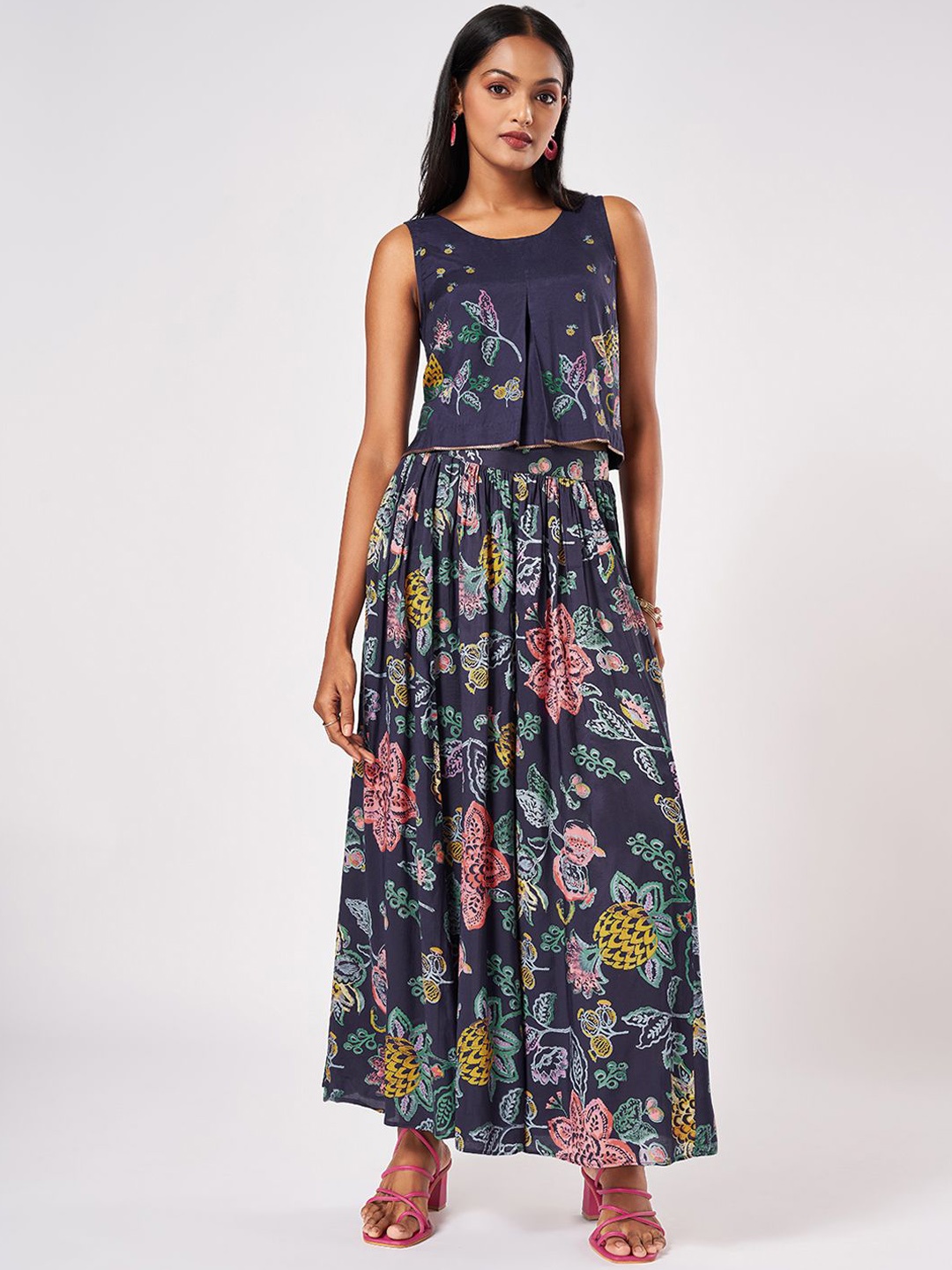 

Marigold Lane Floral Printed Sleeveless Top With Palazzos, Navy blue