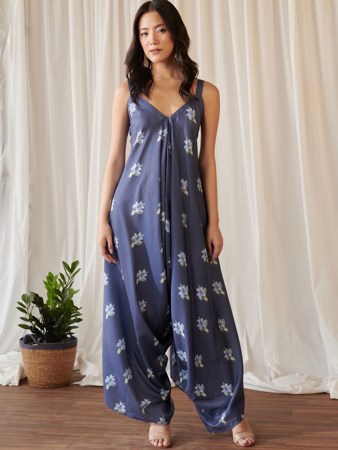 

Pasha Floral Printed Ethnic Jumpsuit, Blue