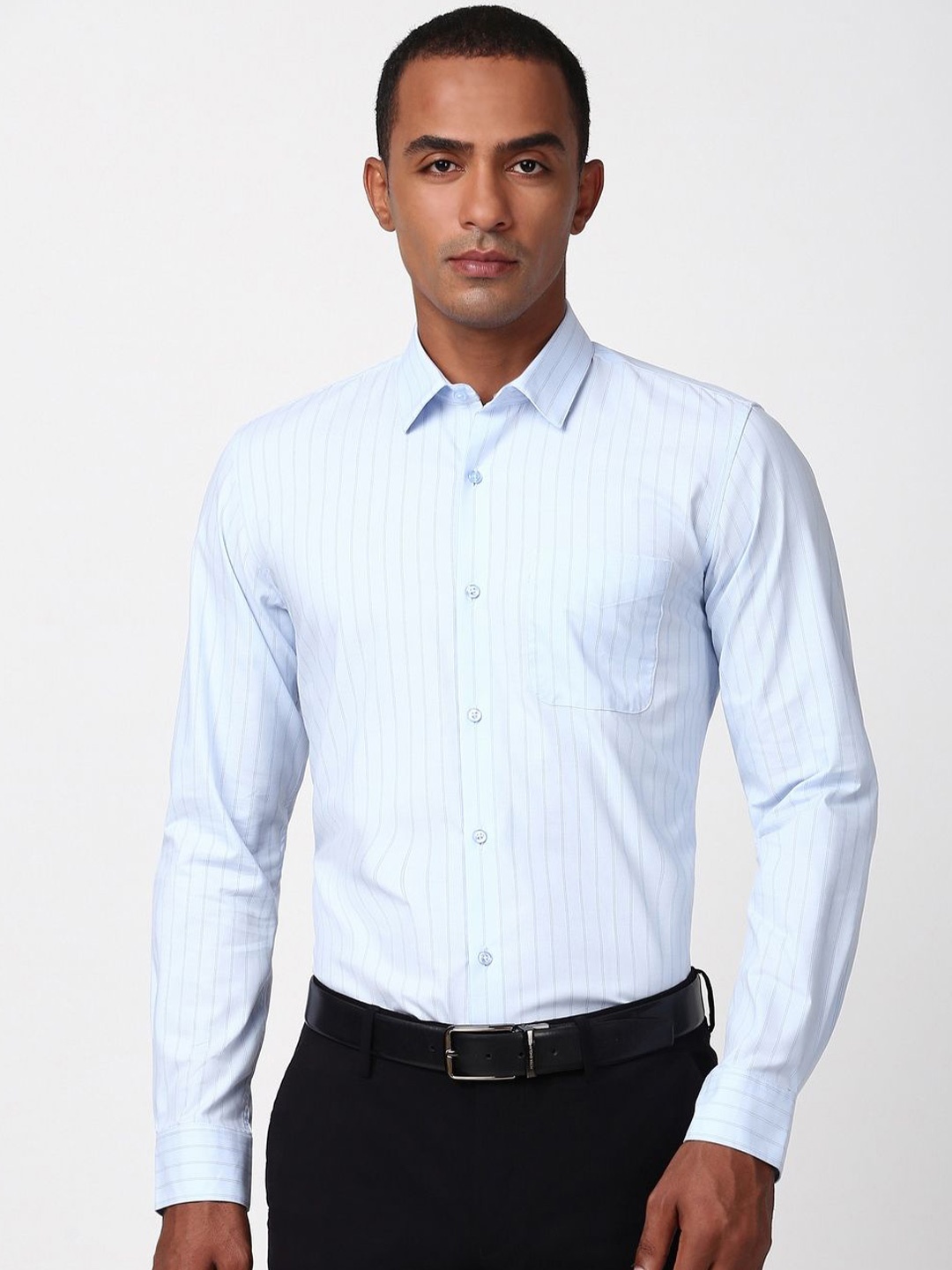 

Peter England Men Spread Collar Striped Cotton Slim Fit Formal Shirt, Blue