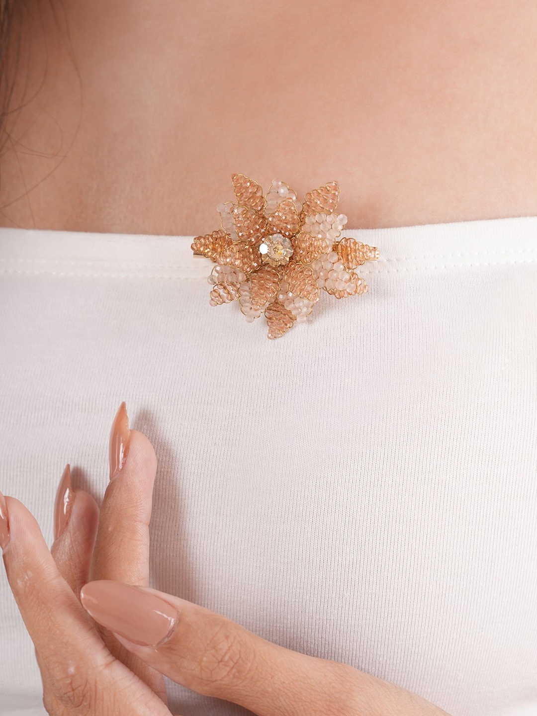 

D'oro Stone Studded & Beaded Dulce Brooch, Gold