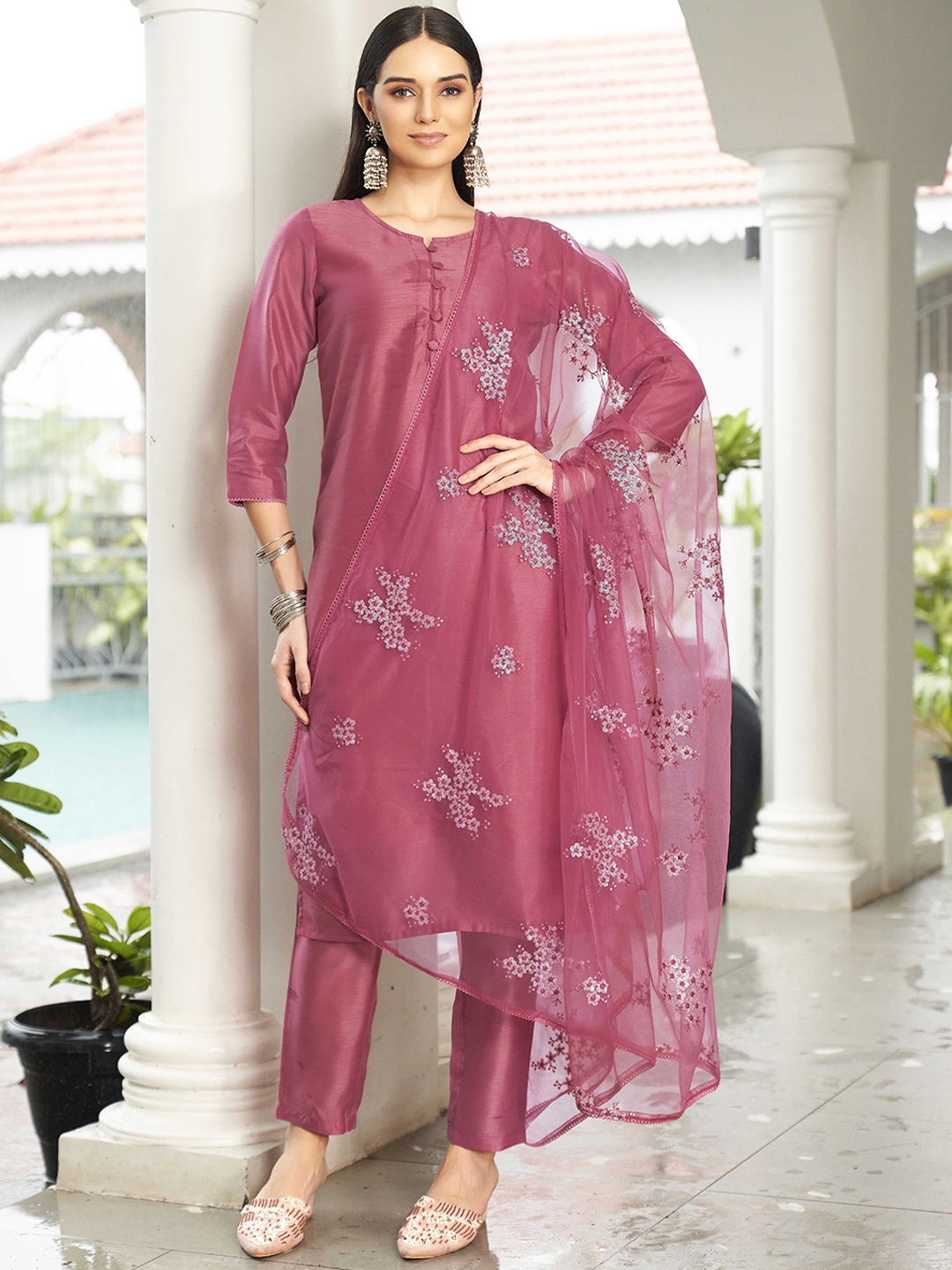 

Tikhi Imli Round Neck Straight Kurta with Trousers & Dupatta, Pink
