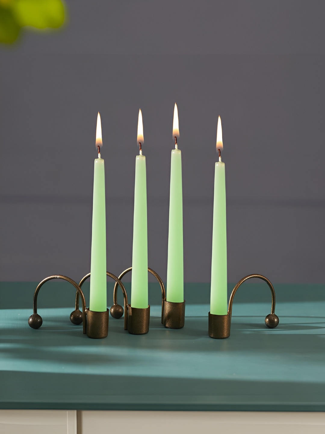 

Homspurts Copper-Toned 4 Pieces Candle Holder