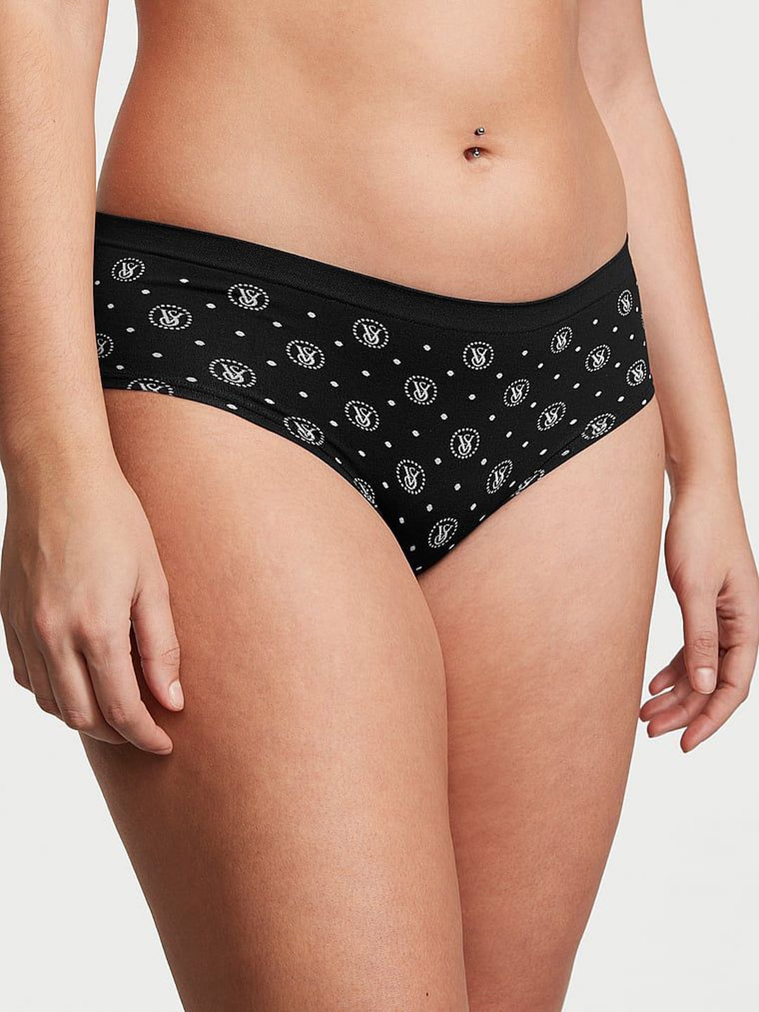 

Victoria's Secret Women Brand Logo Printed Seamless Hipster Briefs, Black