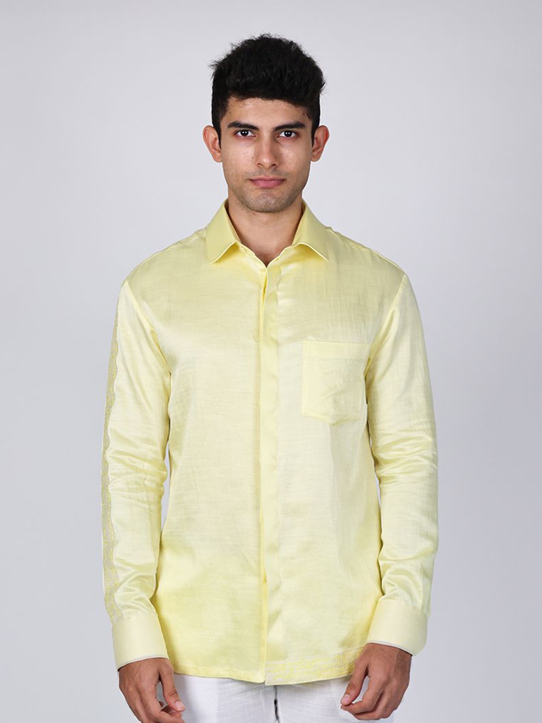 

Arya Giri Men Spread Collar Solid Linen Casual Shirt, Yellow