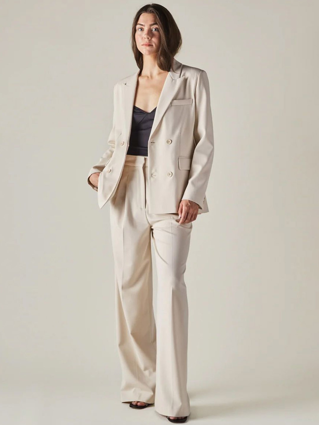 

FNOCKS Women Tailored High-Rise Pleated Trousers, Cream