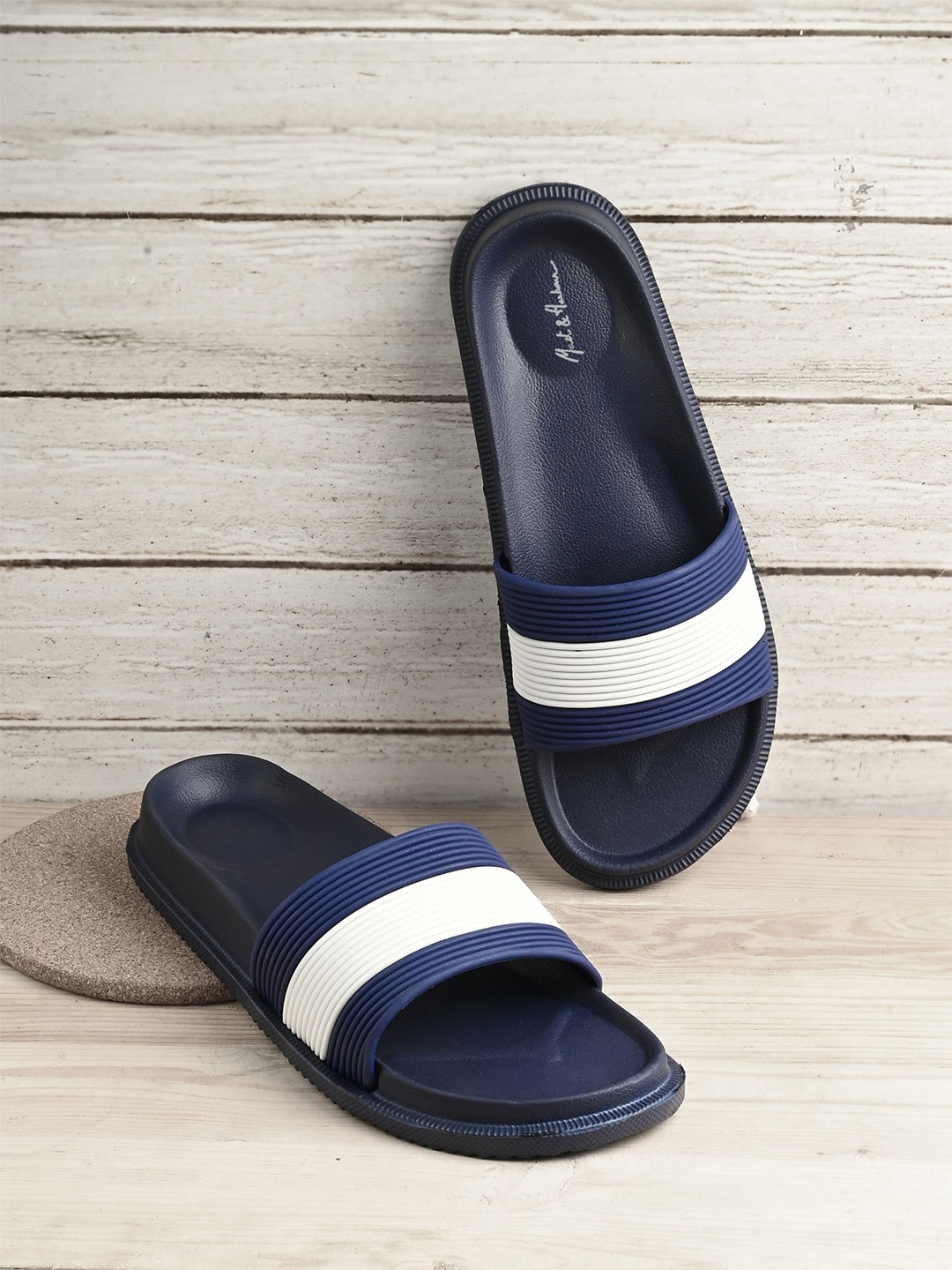 

Mast & Harbour Men Striped Sliders, Navy blue