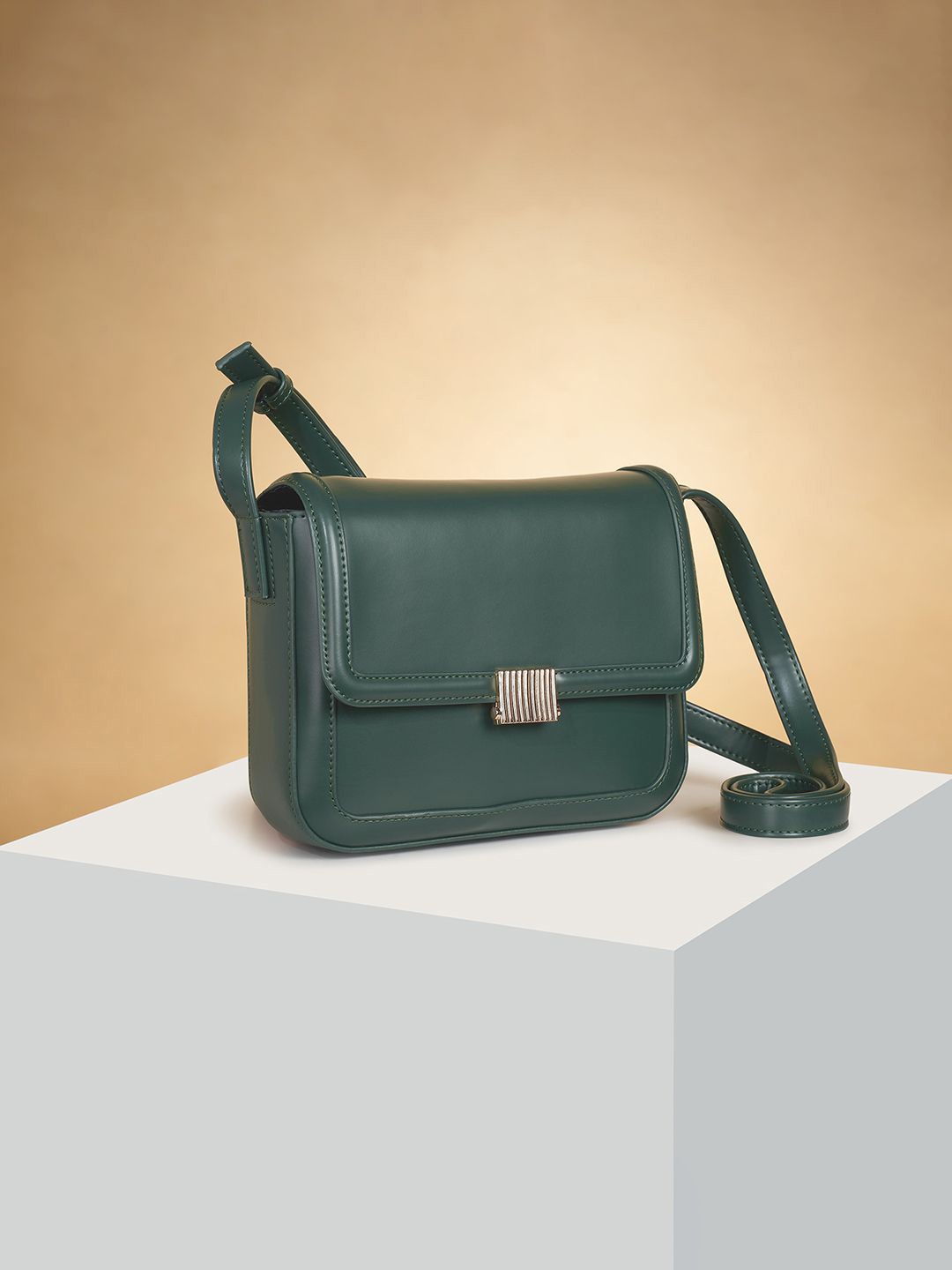 

Forever Glam by Pantaloons PU Structured Sling Bag with Applique, Olive
