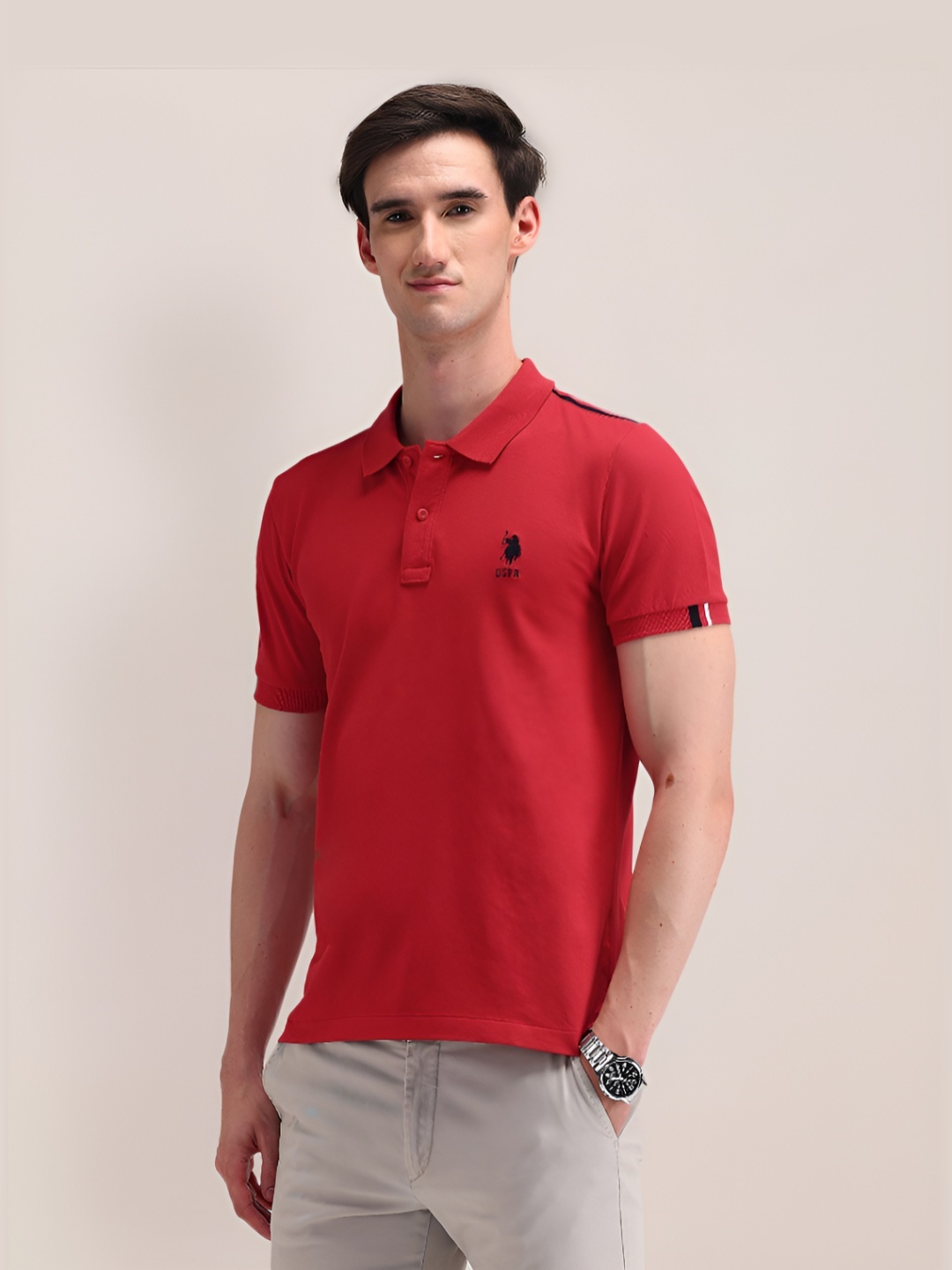 

U.S. Polo Assn. Men Solid Cotton Slim Fit T-shirt, Red