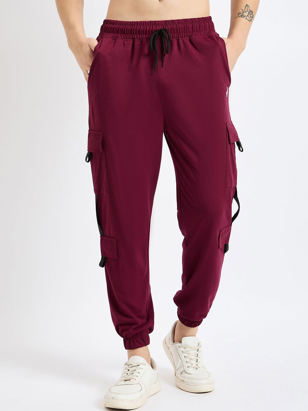 

Modeve Men Cotton Cargo Mid-Rise Joggers, Burgundy