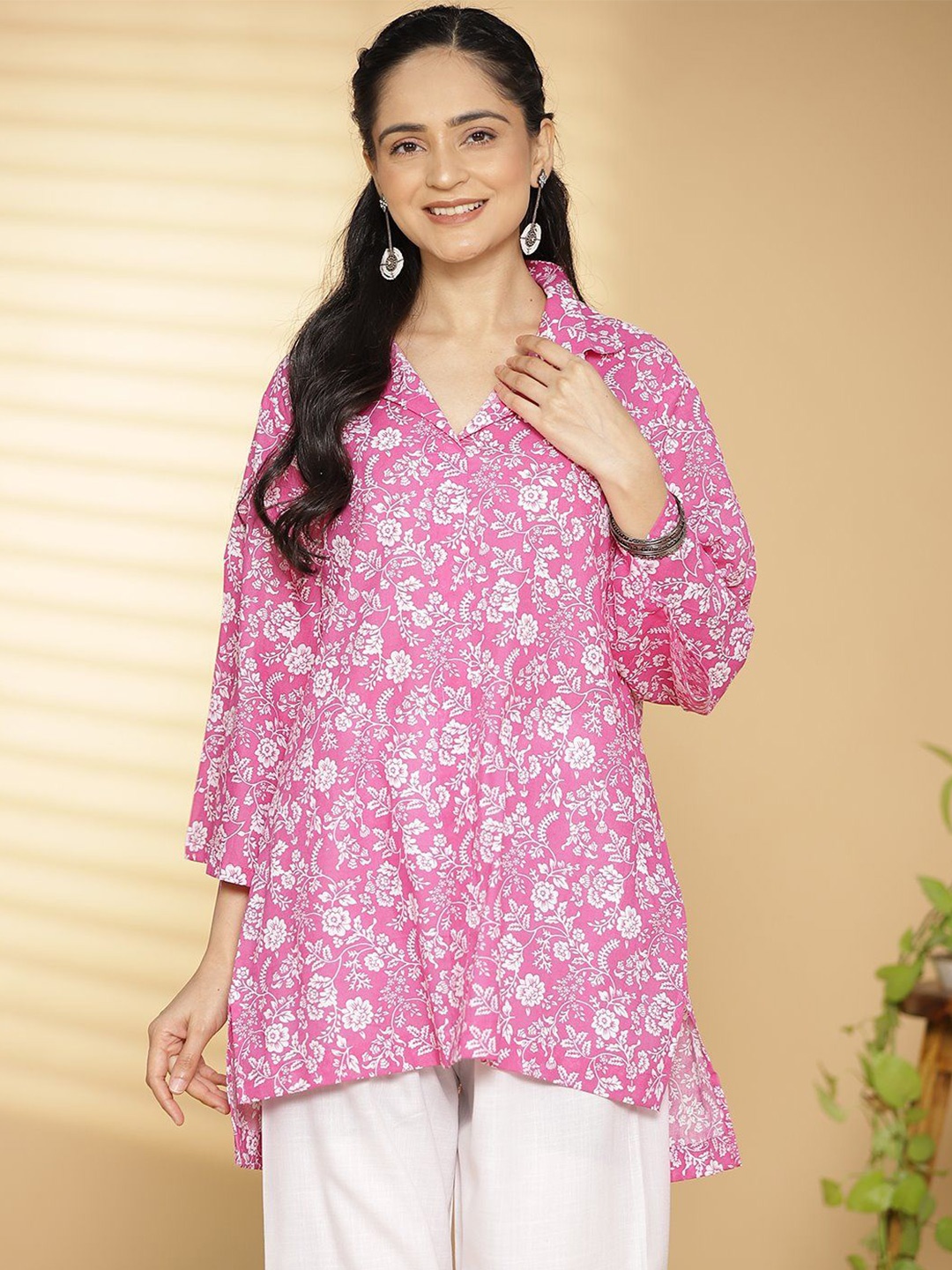 

LetsDressUp Women Floral Printed Shirt Collar Pure Cotton Top, Fuchsia