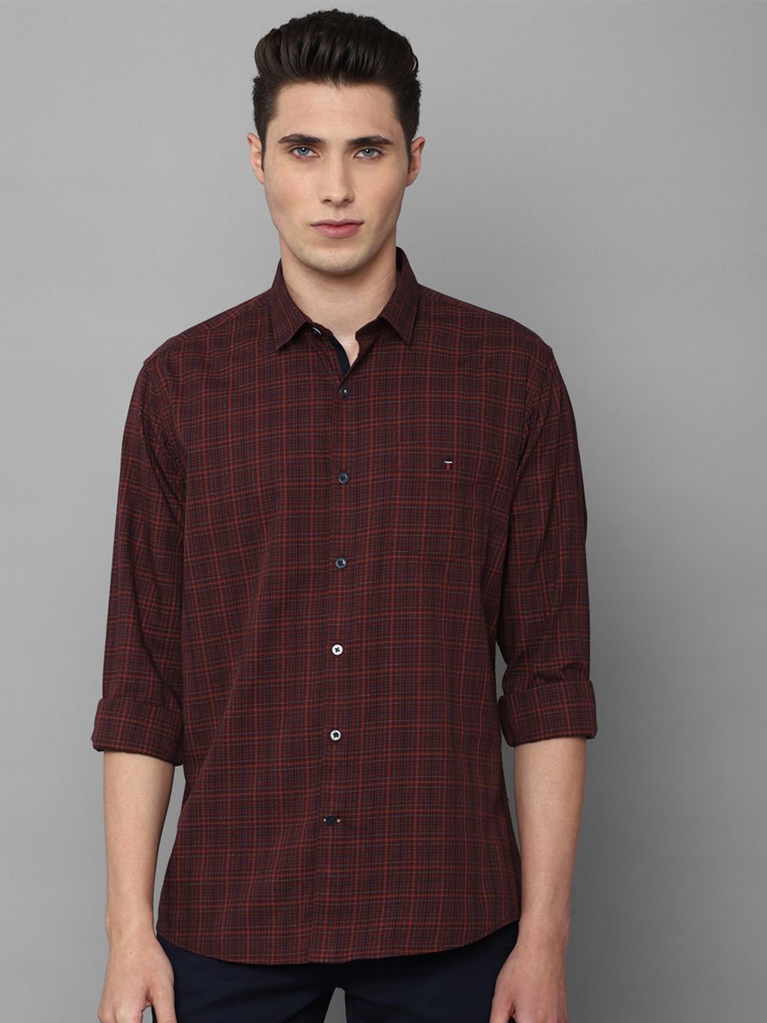 

Louis Philippe Sport Men Spread Collar Tartan Checked Cotton Slim Fit Casual Shirt, Maroon