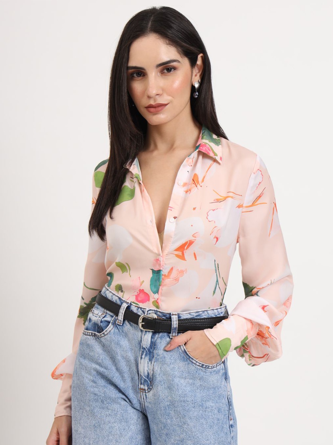 

AMSWAN Women Premium Spread Collar Abstract Printed Relaxed Fit Casual Shirt, Peach