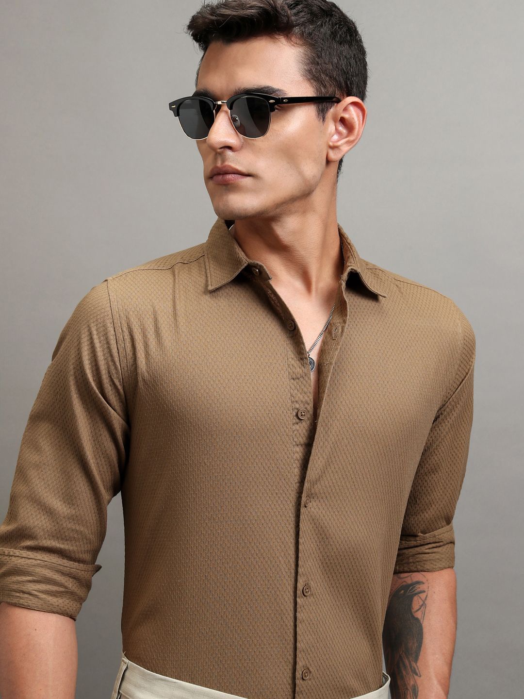 

Highlander Men Khaki Lino Dobby Textued Solid Casual Shirt