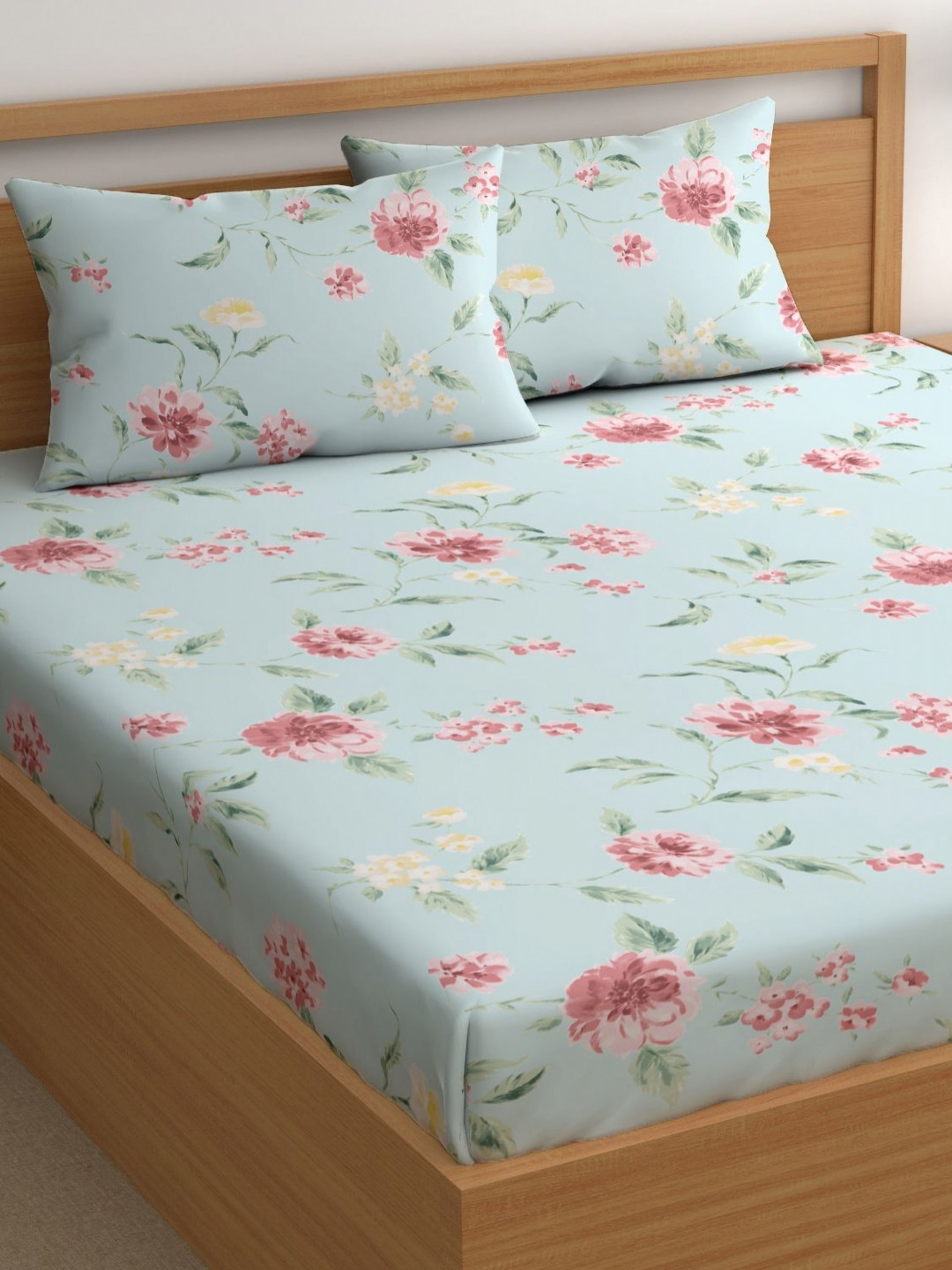

CHHAVI INDIA Blue & Pink Floral 210 TC Queen Bedsheet With 2 Pillow Covers