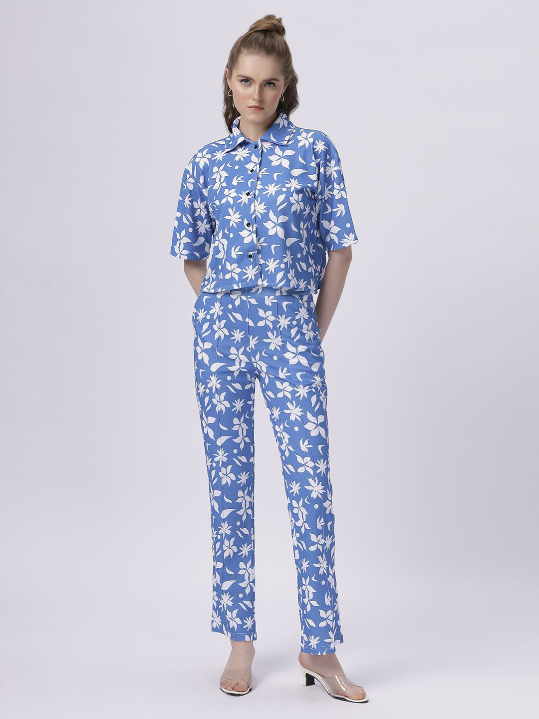 

BABA YAGA Printed Drop Shoulder Sleeves Shirt With Trousers, Blue