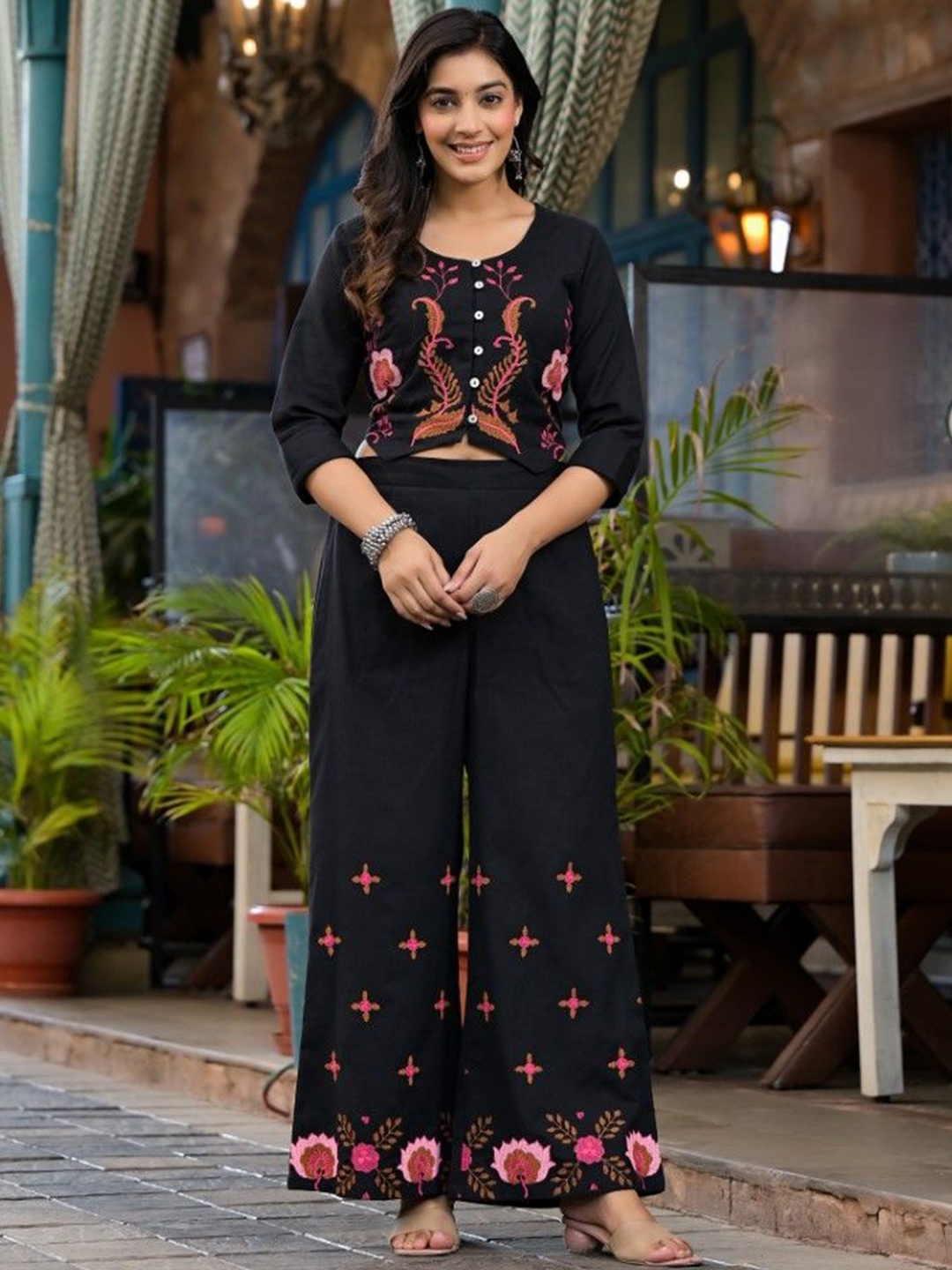 

Juniper Embroidered Top With Palazzos, Black