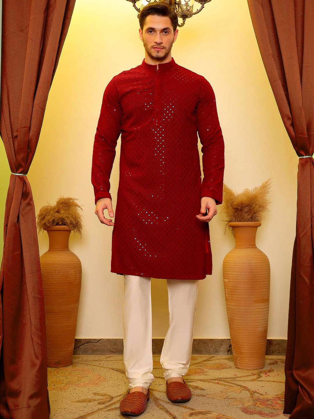 

House of Pataudi Ethnic Motifs Embroidered Mandarin Collar Sequinned Straight Kurta, Maroon