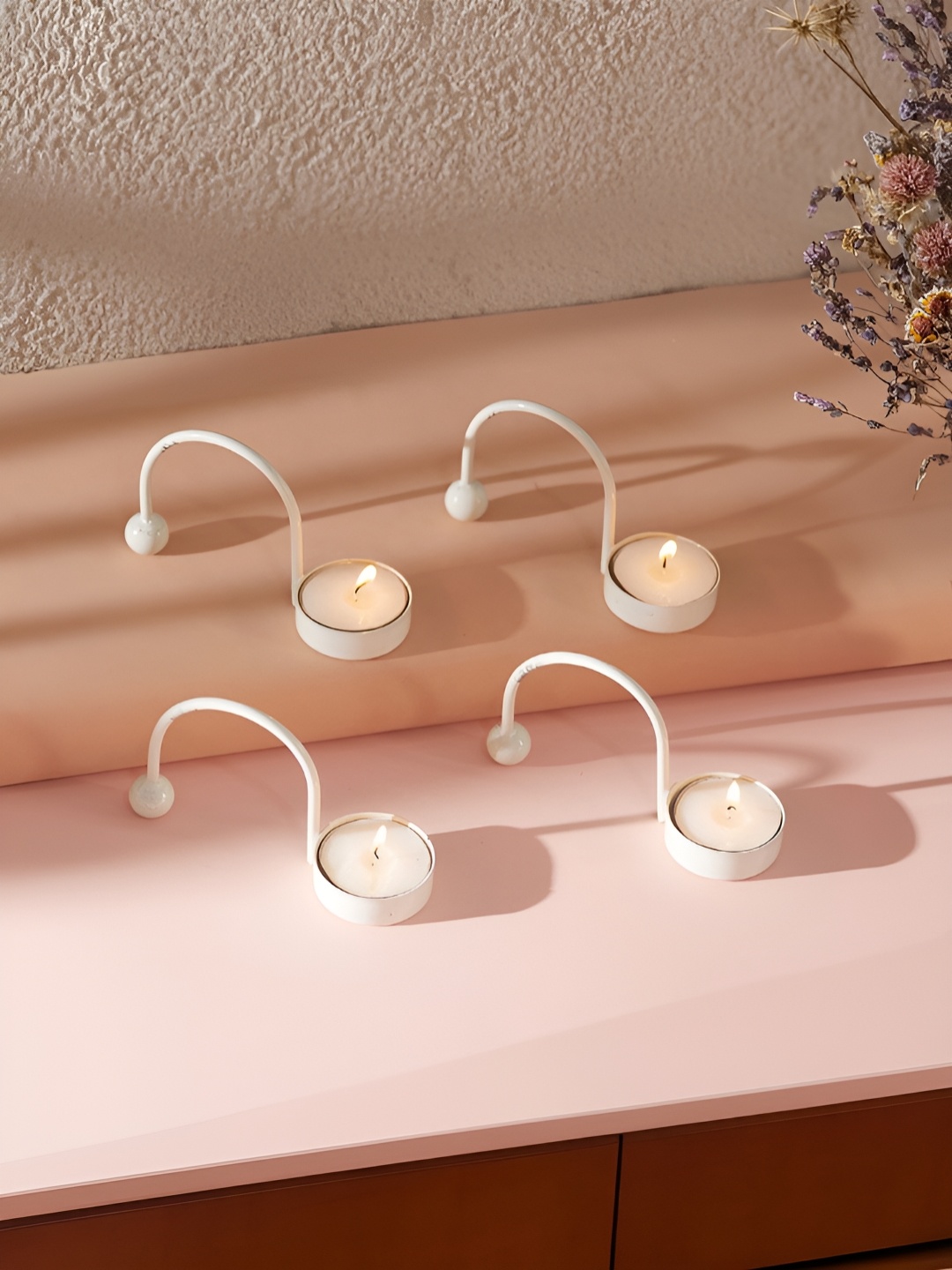 

Homspurts White 4 Pieces Tea Light Candle Holder